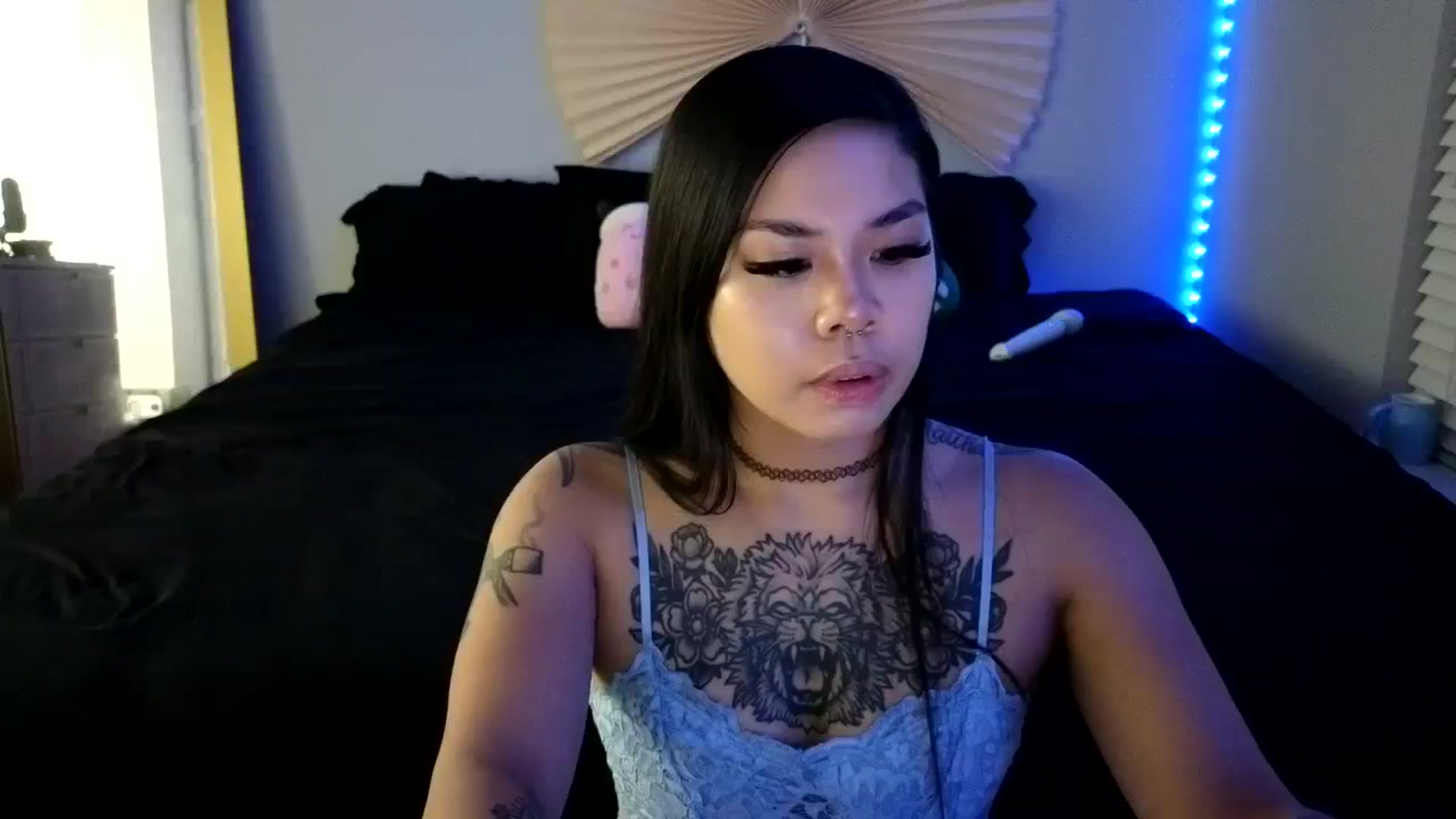 Gallery image thumbnail from dolllface's myfreecams stream on, 08/19/2023, 08:47 image 3 of 20