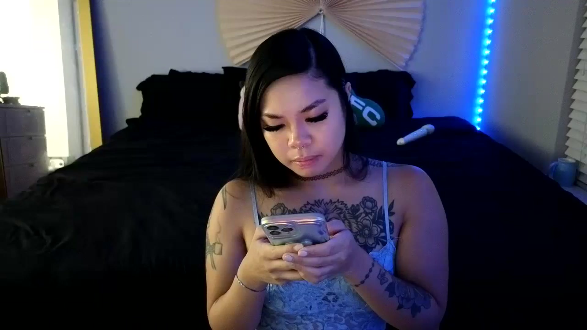 Gallery image thumbnail from dolllface's myfreecams stream on, 08/19/2023, 08:47 image 12 of 20