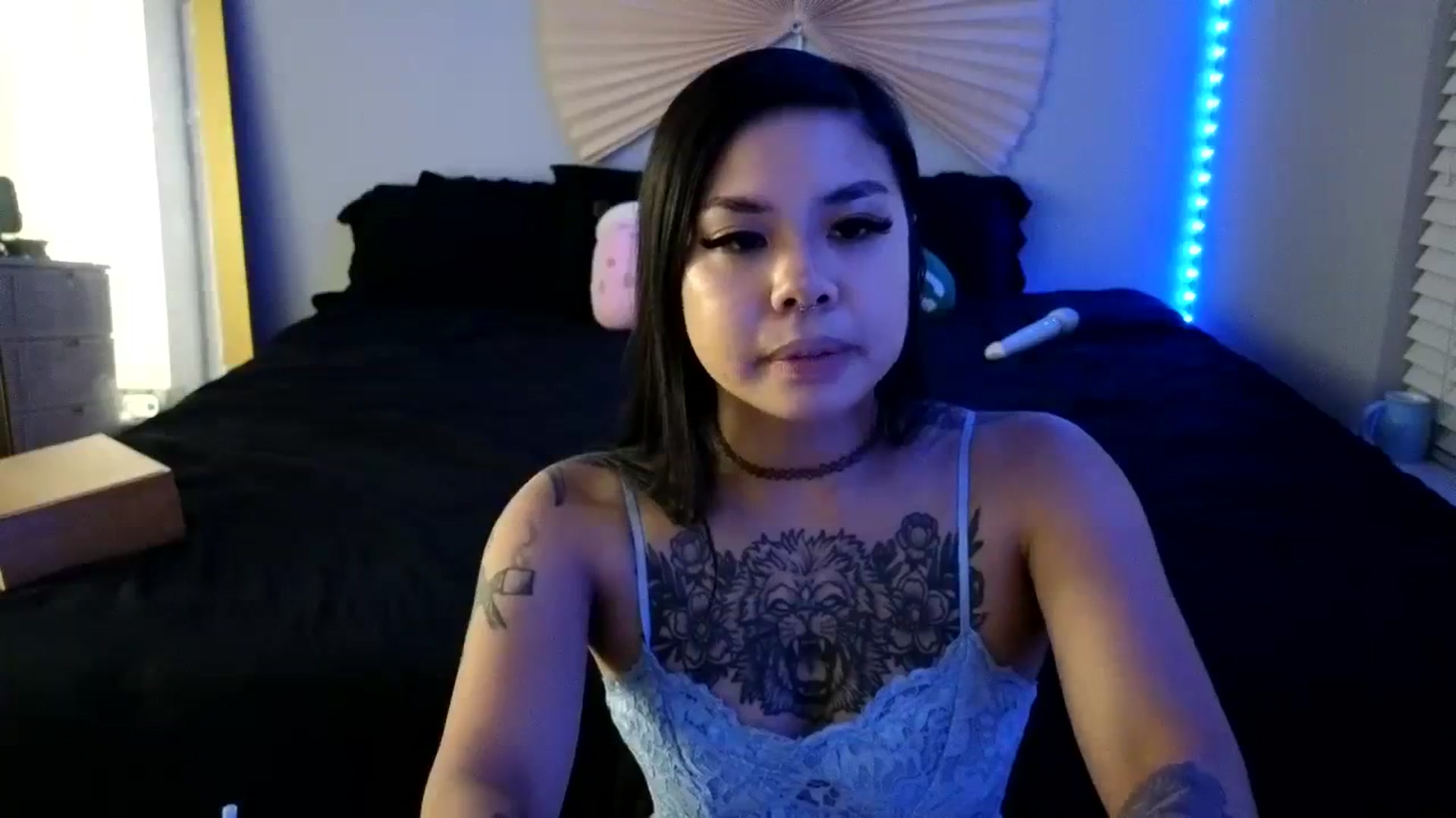 Gallery image thumbnail from dolllface's myfreecams stream on, 08/19/2023, 10:14 image 6 of 20