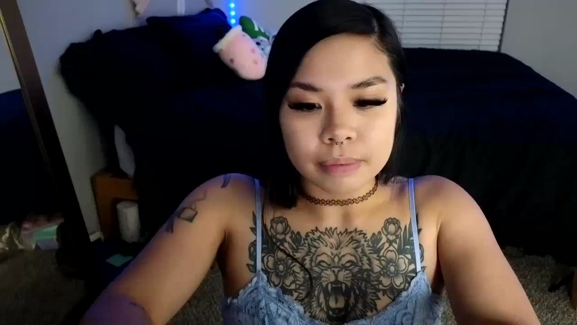 Gallery image thumbnail from dolllface's myfreecams stream on, 08/19/2023, 10:14 image 16 of 20