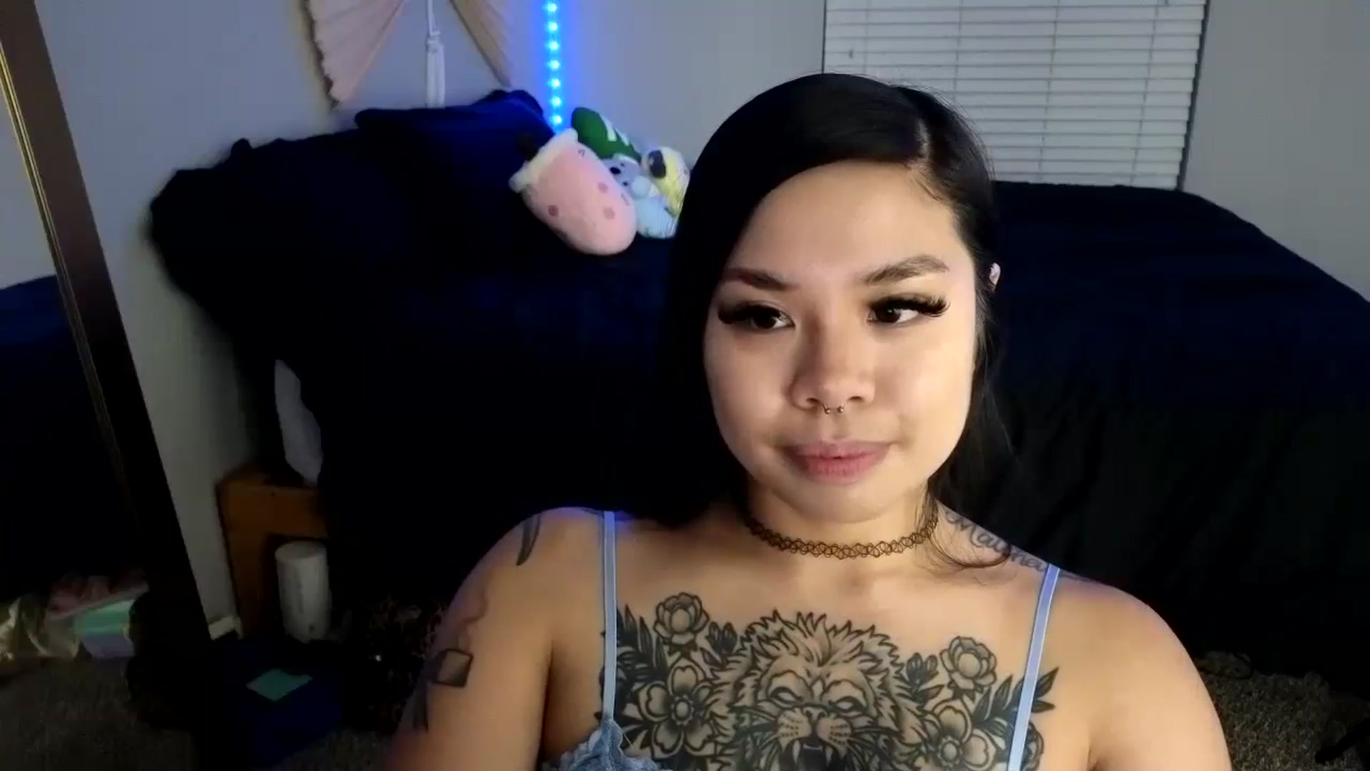 Gallery image thumbnail from dolllface's myfreecams stream on, 08/19/2023, 10:14 image 13 of 20