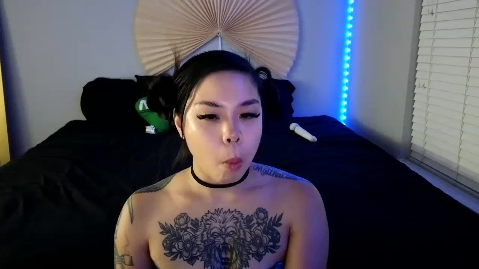 Gallery image thumbnail from dolllface's myfreecams stream on, 08/20/2023, 05:56 image 14 of 20
