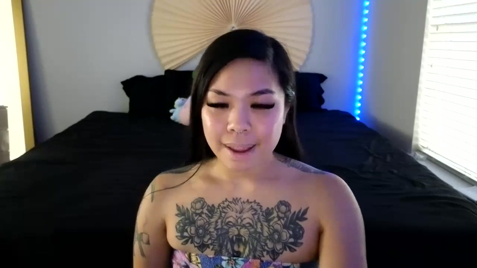 Gallery image thumbnail from dolllface's myfreecams stream on, 08/22/2023, 23:25 image 20 of 20