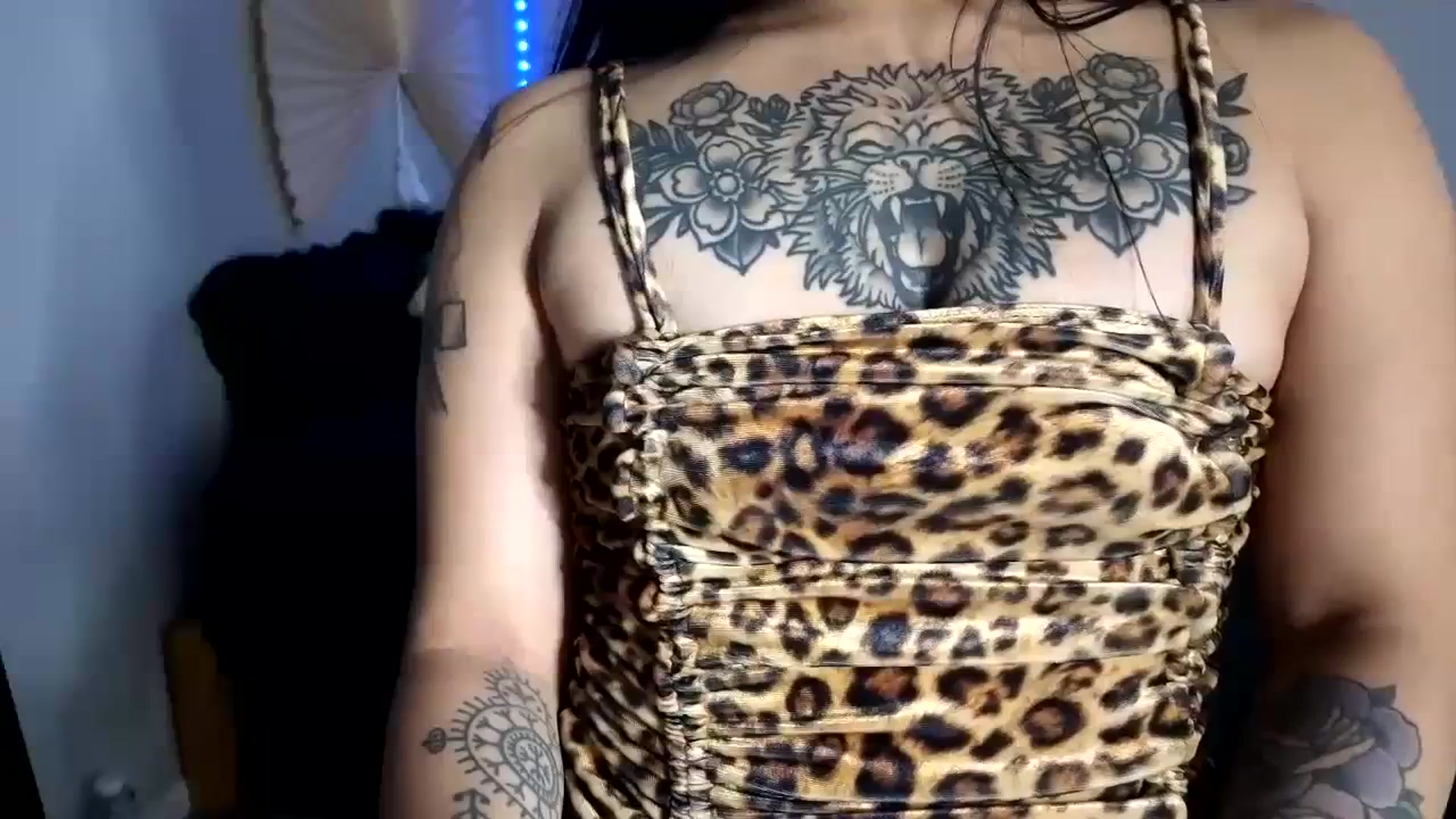 Gallery image thumbnail from dolllface's myfreecams stream on, 08/23/2023, 08:45 image 5 of 20