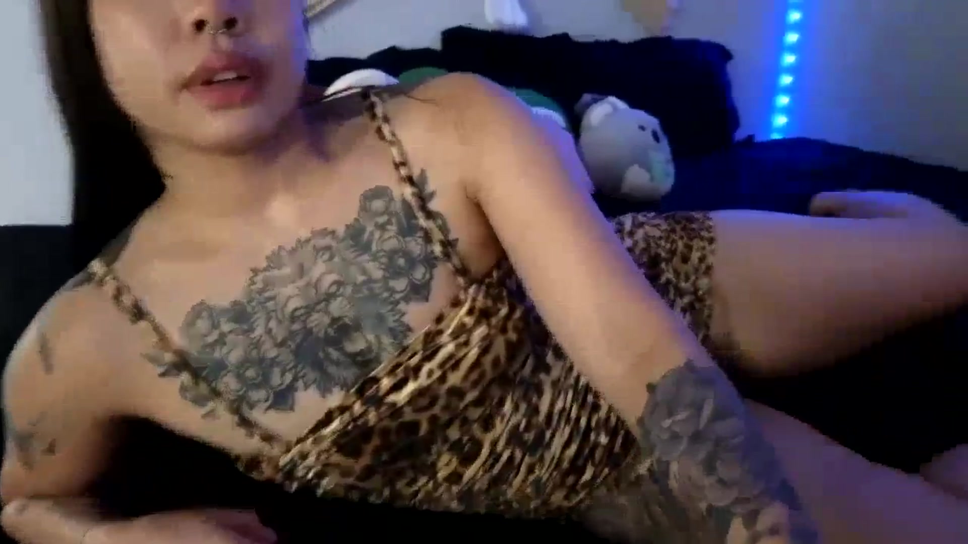 Gallery image thumbnail from dolllface's myfreecams stream on, 08/23/2023, 08:45 image 6 of 20