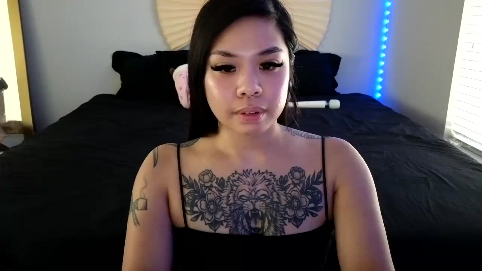 Gallery image thumbnail from dolllface's myfreecams stream on, 08/24/2023, 19:00 image 11 of 20
