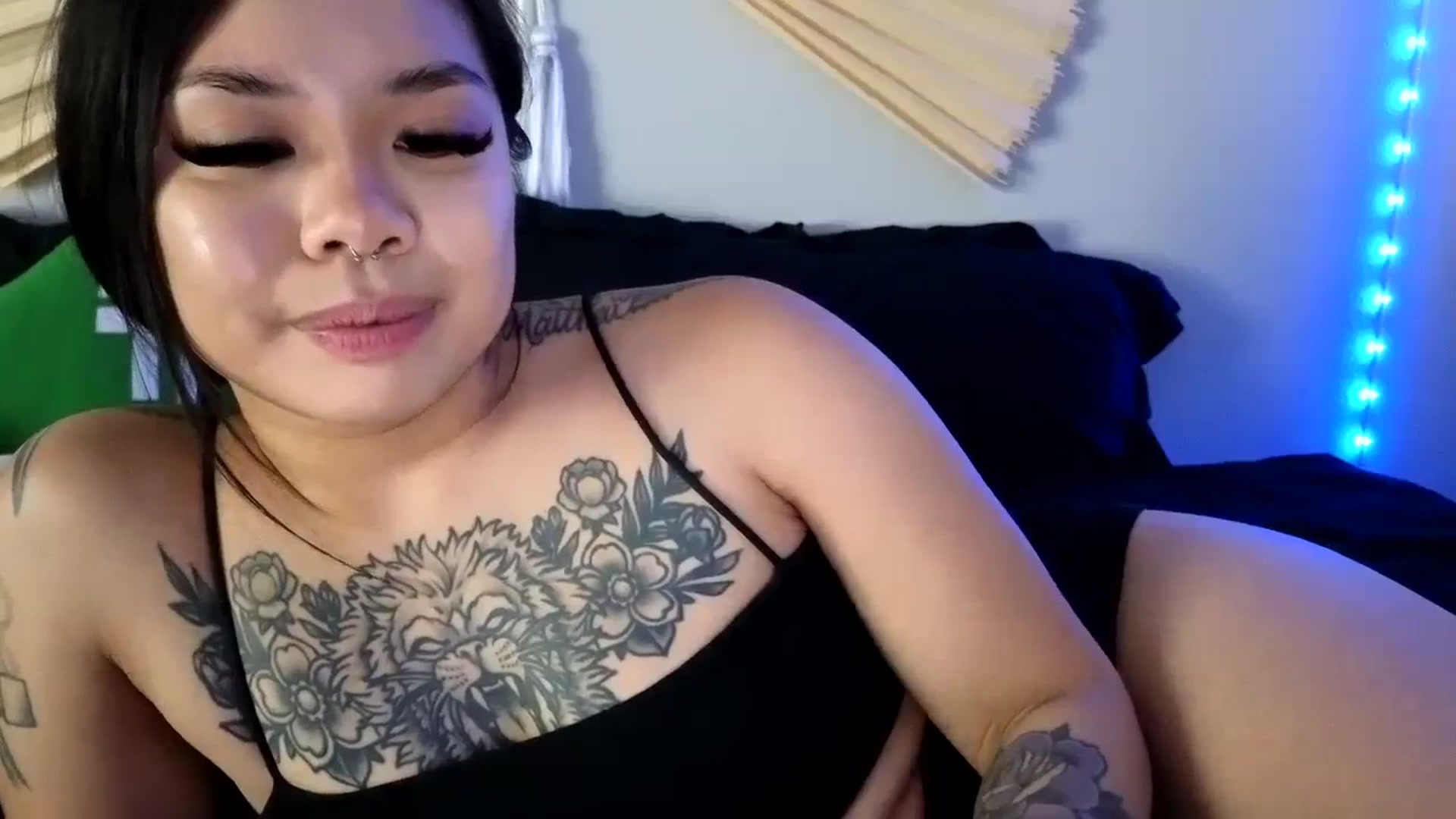 Gallery image thumbnail from dolllface's myfreecams stream on, 08/25/2023, 09:12 image 15 of 20