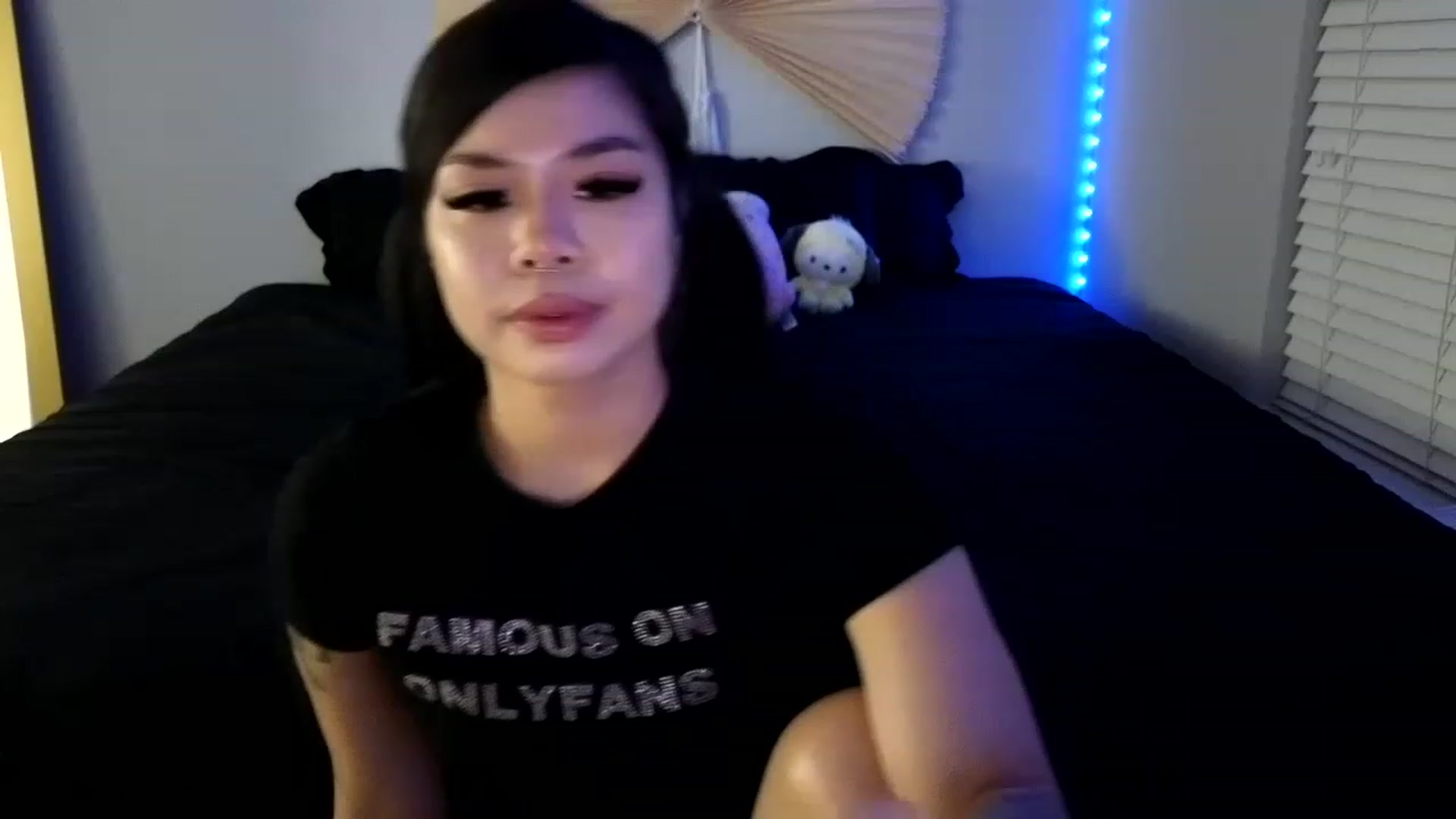 Gallery image thumbnail from dolllface's myfreecams stream on, 08/26/2023, 06:42 image 18 of 20