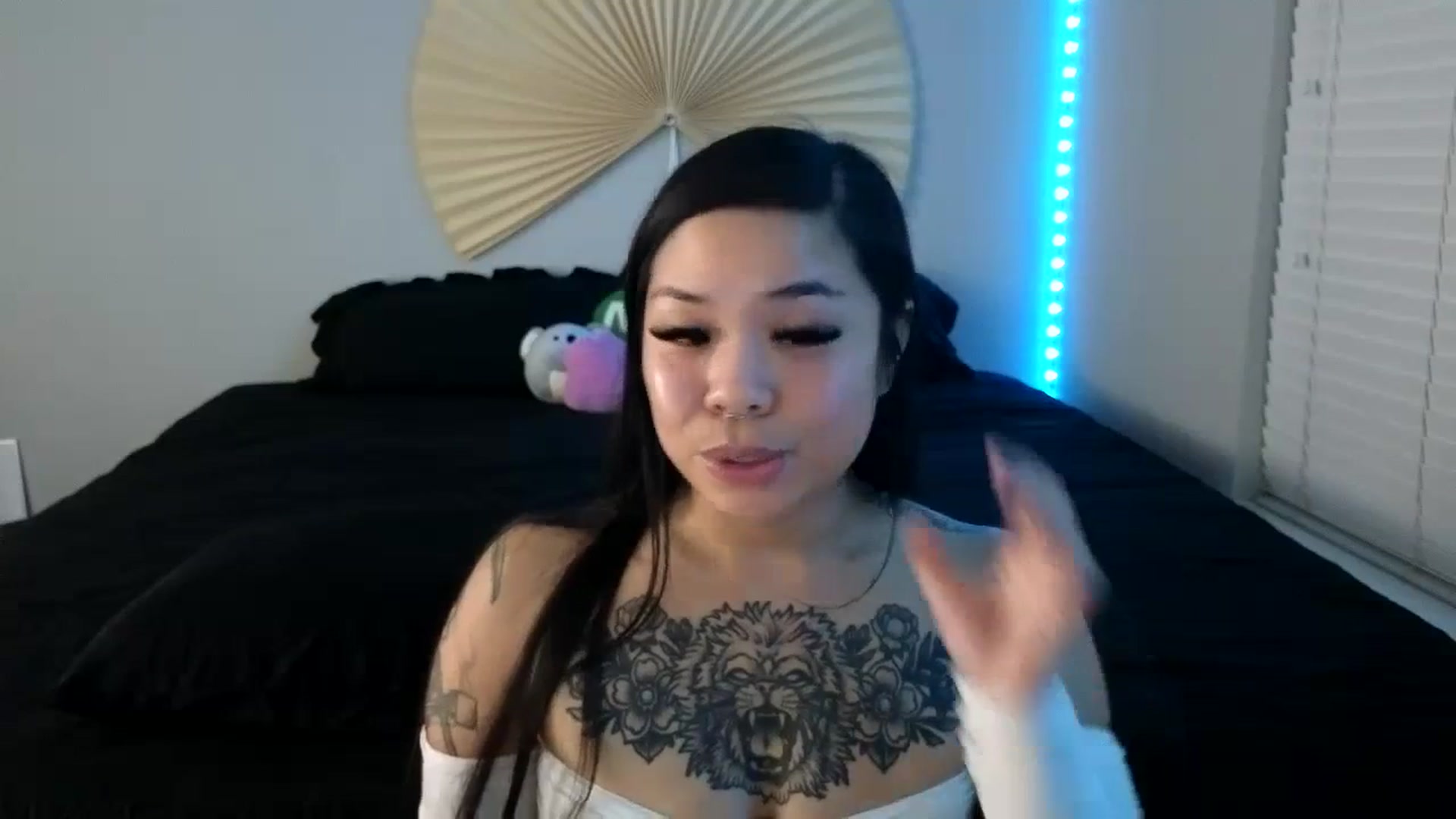 Gallery image thumbnail from dolllface's myfreecams stream on, 08/30/2023, 05:16 image 9 of 20