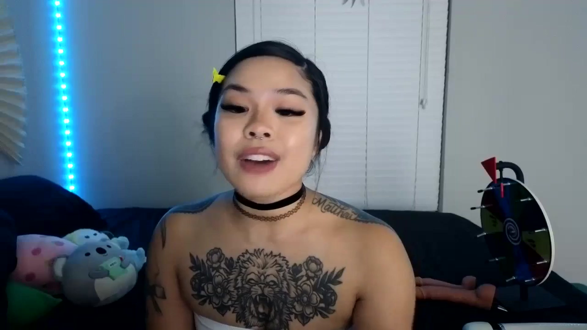 Gallery image thumbnail from dolllface's myfreecams stream on, 09/01/2023, 08:10 image 5 of 20