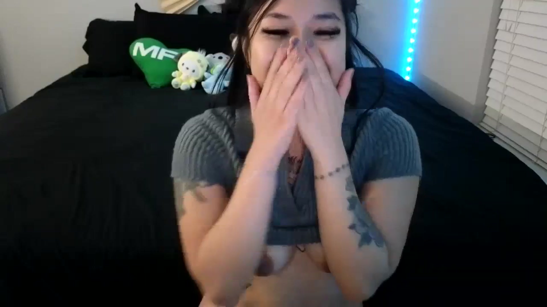 Gallery image thumbnail from dolllface's myfreecams stream on, 09/09/2023, 10:16 image 17 of 20