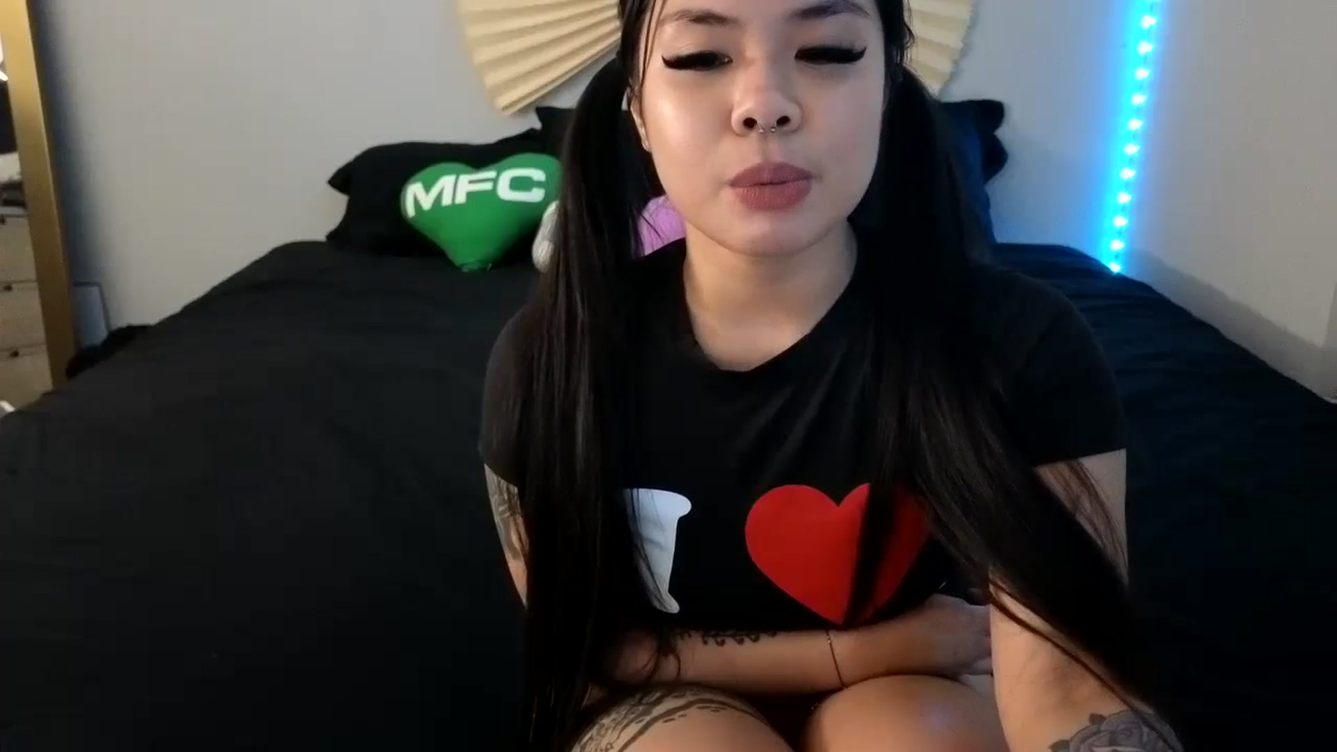 Gallery image thumbnail from dolllface's myfreecams stream on, 09/23/2023, 09:48 image 18 of 20
