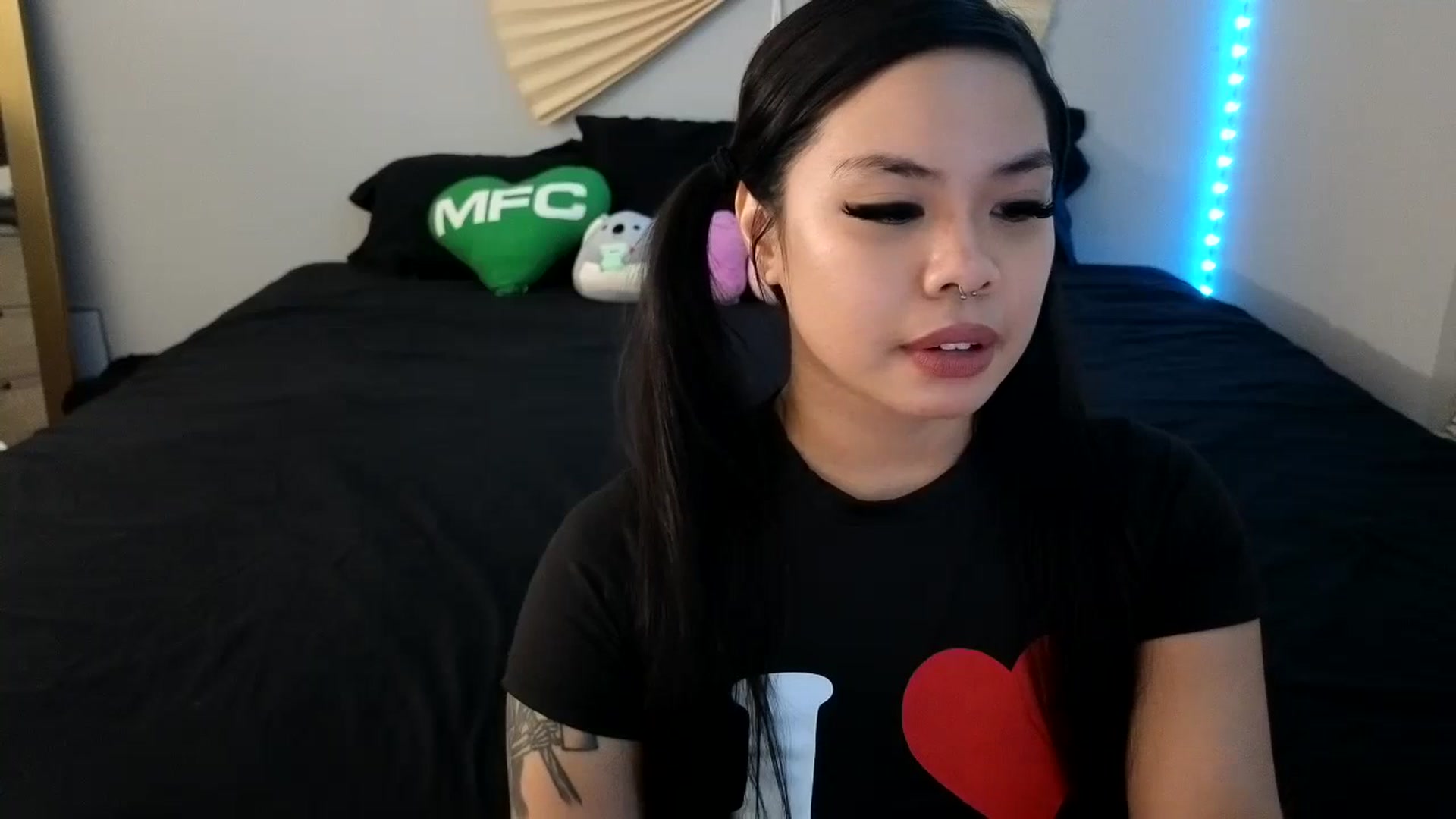 Gallery image thumbnail from dolllface's myfreecams stream on, 09/23/2023, 09:48 image 15 of 20