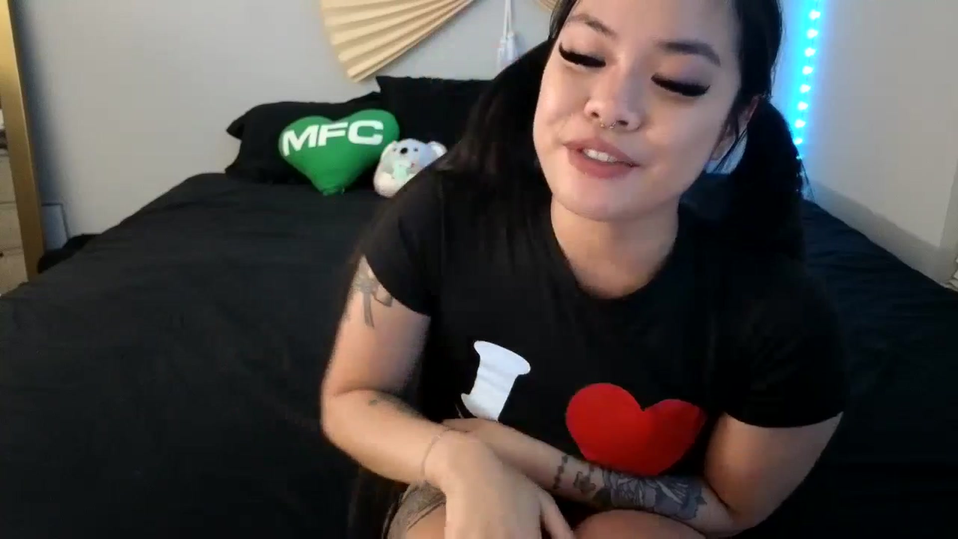 Gallery image thumbnail from dolllface's myfreecams stream on, 09/23/2023, 09:48 image 11 of 20