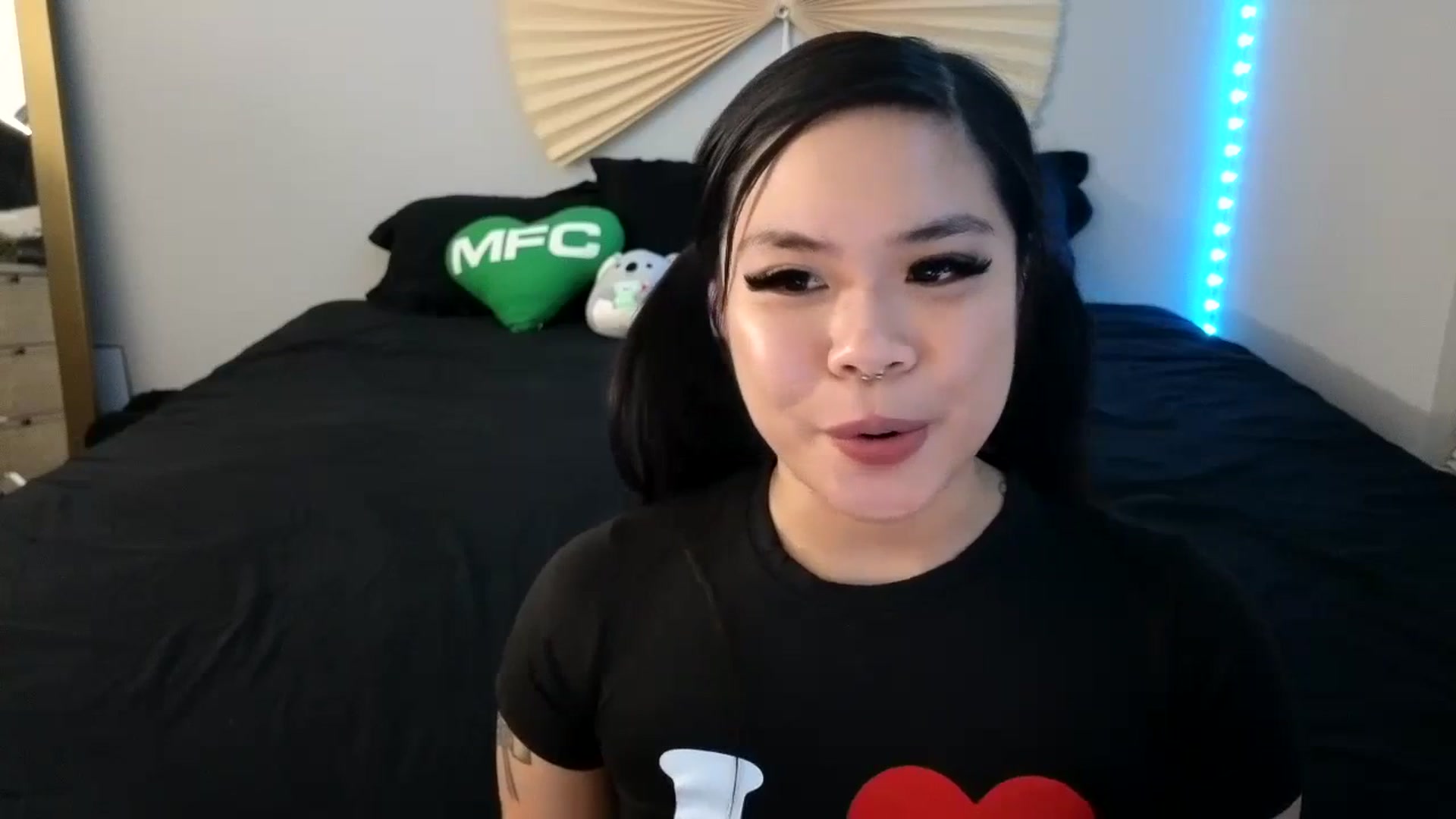 Gallery image thumbnail from dolllface's myfreecams stream on, 09/23/2023, 11:04 image 18 of 20