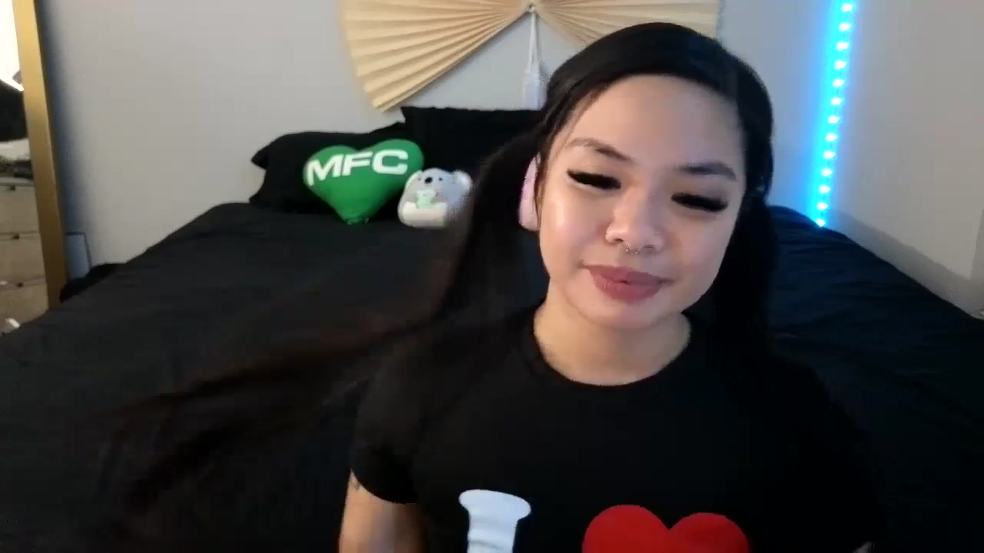 Gallery image thumbnail from dolllface's myfreecams stream on, 09/23/2023, 11:04 image 19 of 20