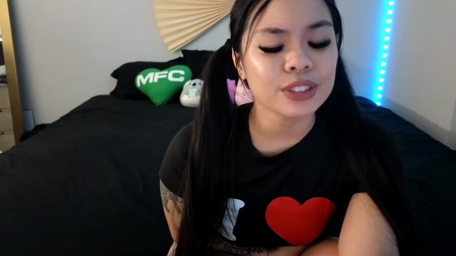 Gallery image thumbnail from dolllface's myfreecams stream on, 09/23/2023, 11:04 image 6 of 20