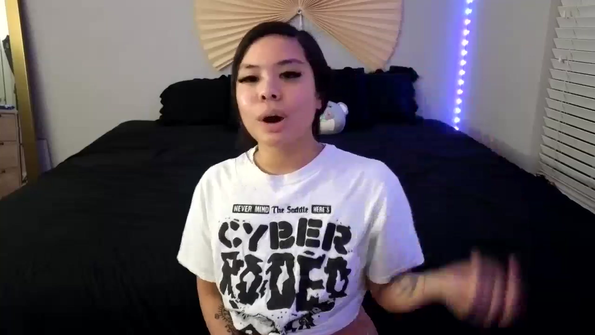 Gallery image thumbnail from dolllface's myfreecams stream on, 09/30/2023, 06:41 image 20 of 20