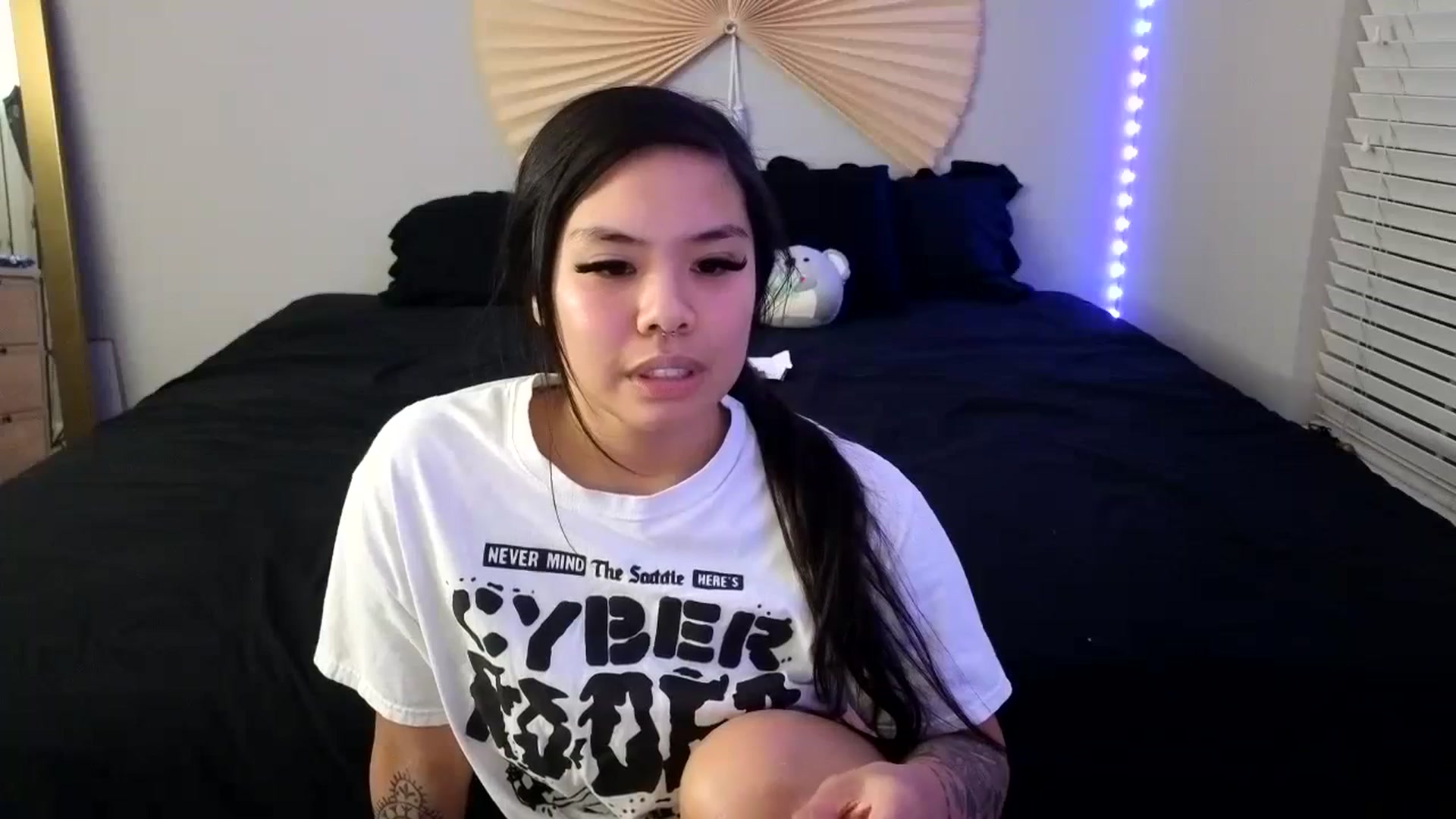 Gallery image thumbnail from dolllface's myfreecams stream on, 09/30/2023, 07:45 image 12 of 20