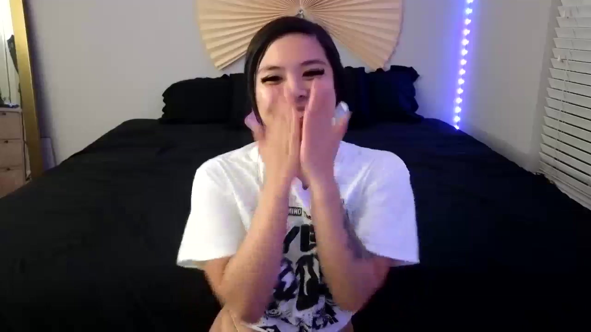 Gallery image thumbnail from dolllface's myfreecams stream on, 09/30/2023, 07:45 image 2 of 20