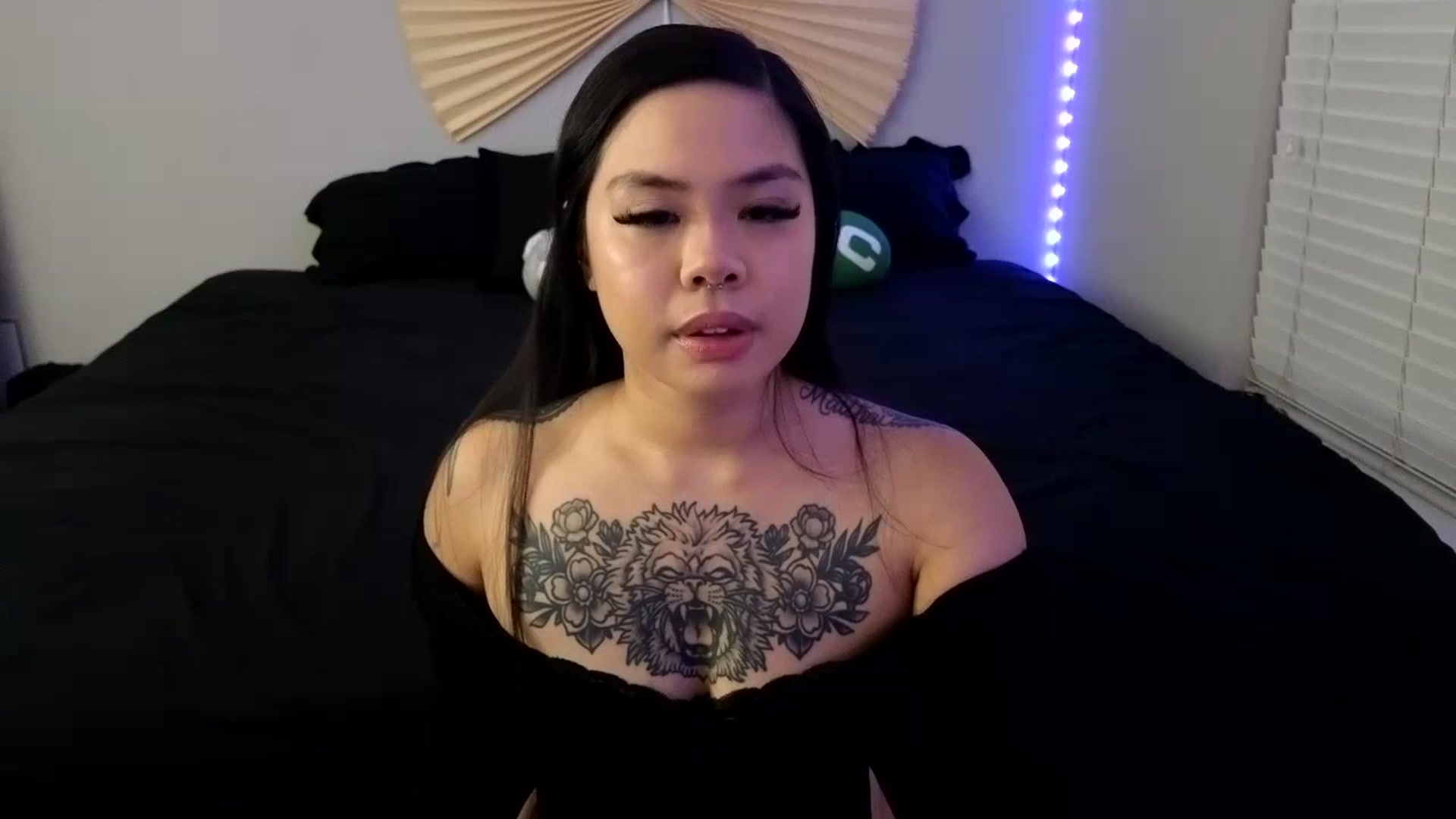 Gallery image thumbnail from dolllface's myfreecams stream on, 10/02/2023, 08:16 image 3 of 20