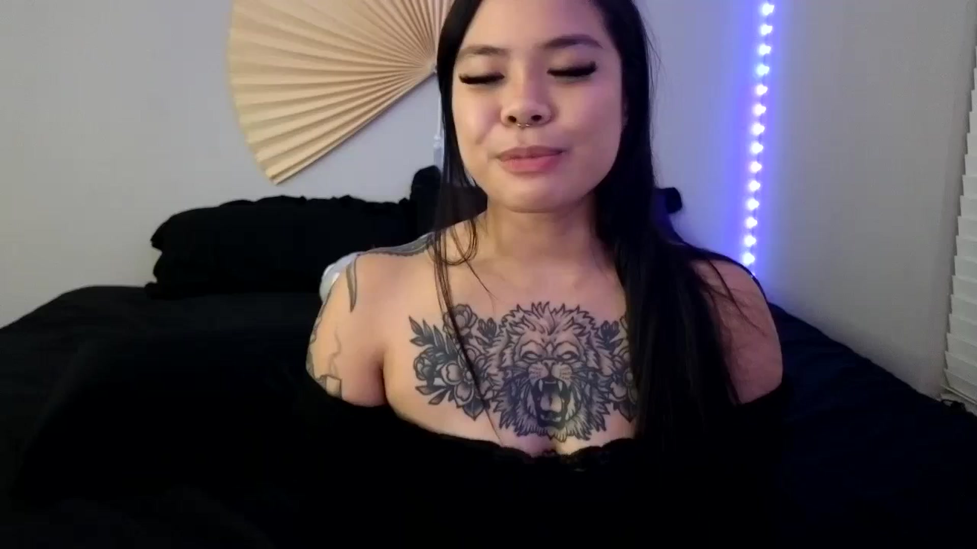Gallery image thumbnail from dolllface's myfreecams stream on, 10/02/2023, 10:53 image 7 of 20