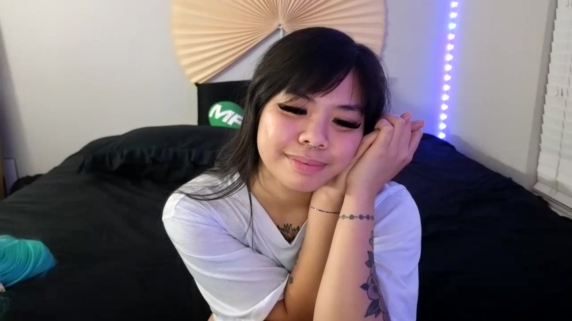 Gallery image thumbnail from dolllface's myfreecams stream on, 10/06/2023, 10:20 image 12 of 20