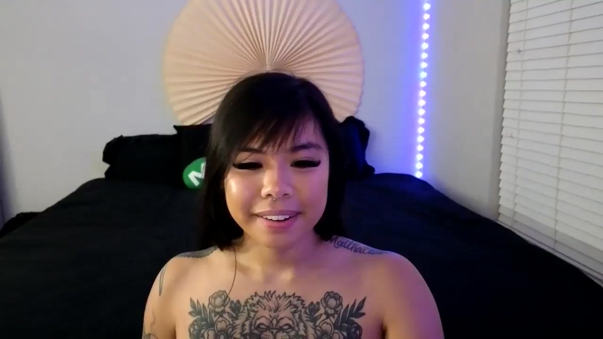 Gallery image thumbnail from dolllface's myfreecams stream on, 10/19/2023, 08:06 image 14 of 20