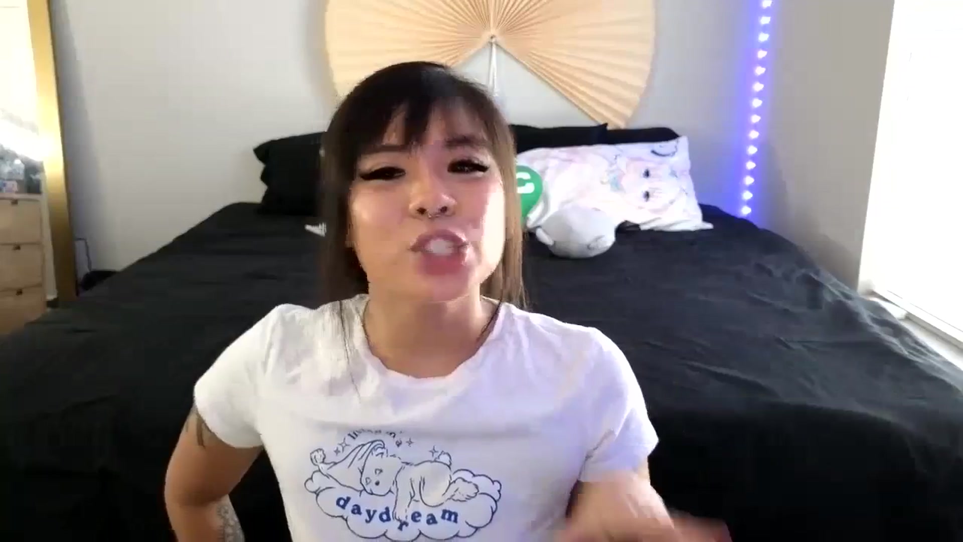 Gallery image thumbnail from dolllface's myfreecams stream on, 10/25/2023, 19:44 image 3 of 20