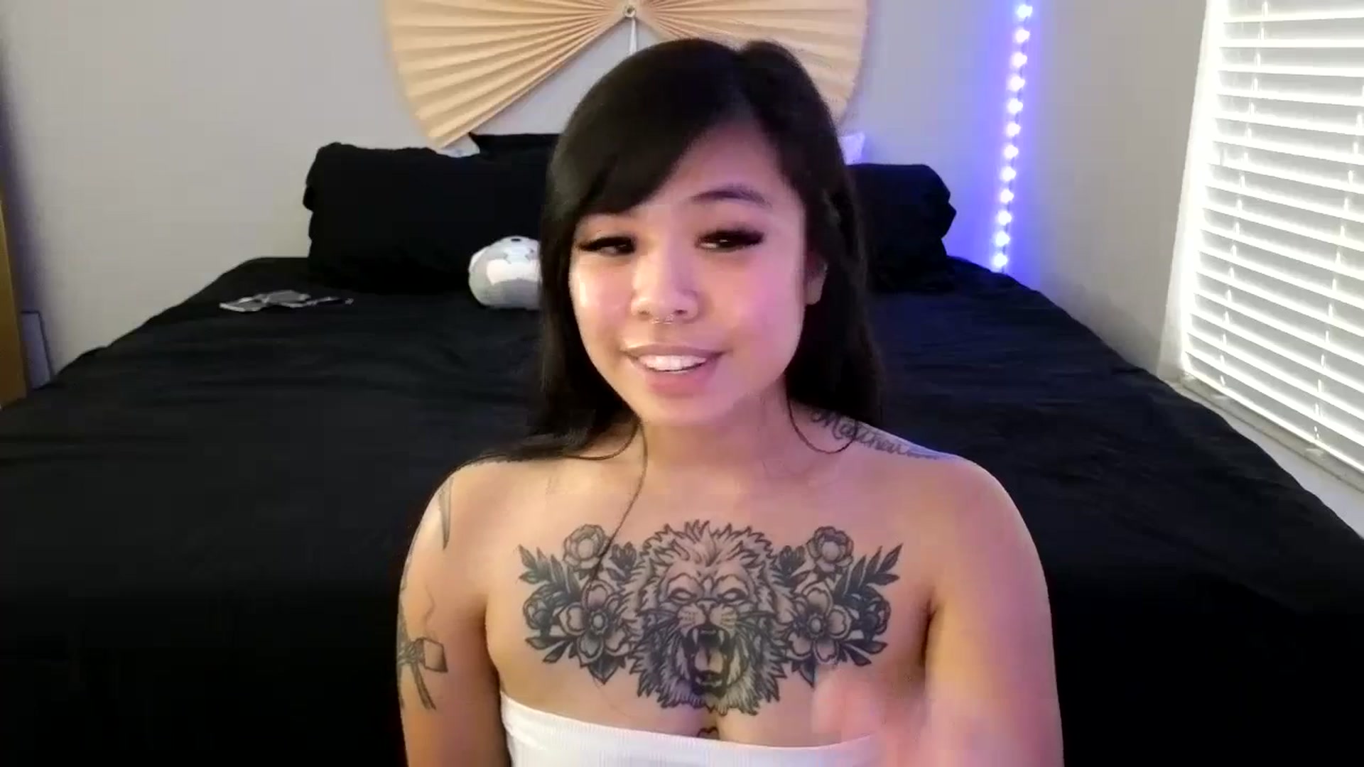 Gallery image thumbnail from dolllface's myfreecams stream on, 10/28/2023, 20:12 image 5 of 20