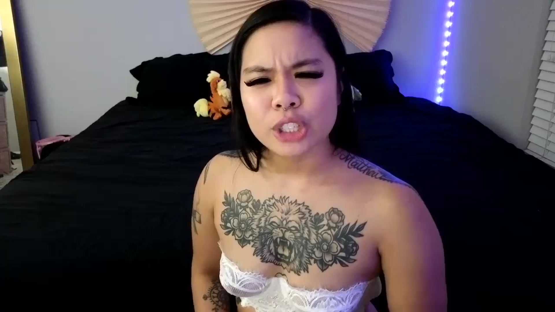 Gallery image thumbnail from dolllface's myfreecams stream on, 11/07/2023, 09:24 image 3 of 20