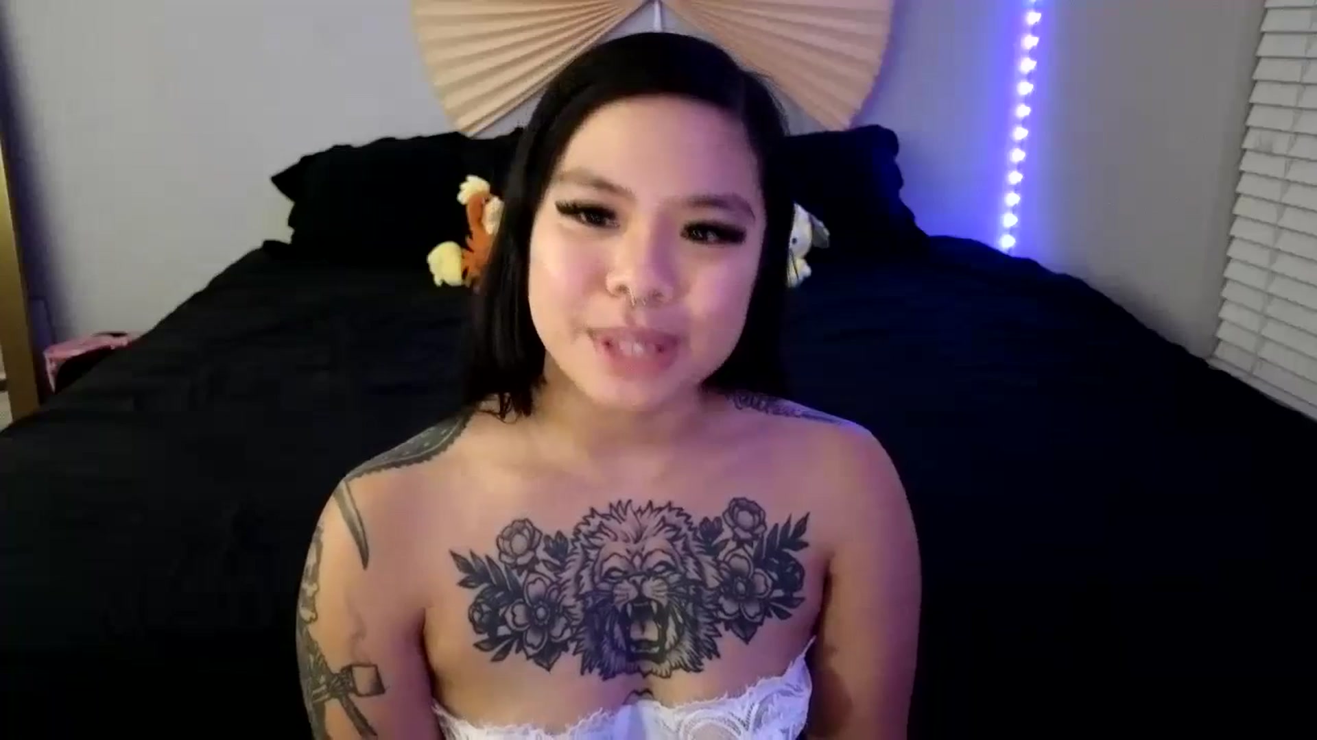 Gallery image thumbnail from dolllface's myfreecams stream on, 11/07/2023, 09:24 image 9 of 20