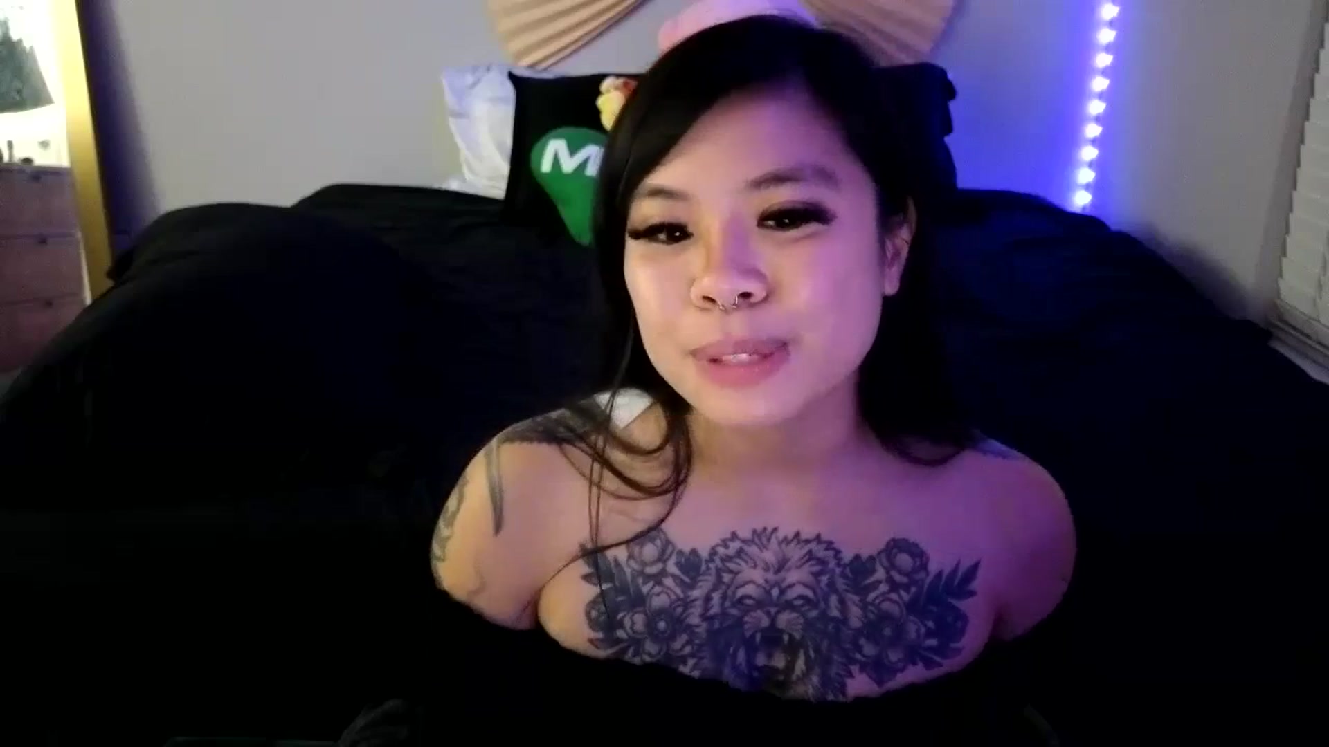 Gallery image thumbnail from dolllface's myfreecams stream on, 11/15/2023, 11:13 image 12 of 20