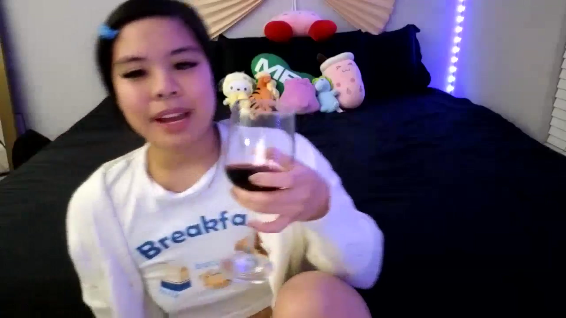 Gallery image thumbnail from dolllface's myfreecams stream on, 11/23/2023, 08:14 image 5 of 20