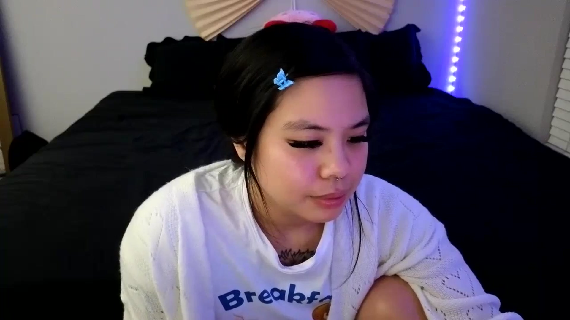 Gallery image thumbnail from dolllface's myfreecams stream on, 11/23/2023, 08:14 image 14 of 20