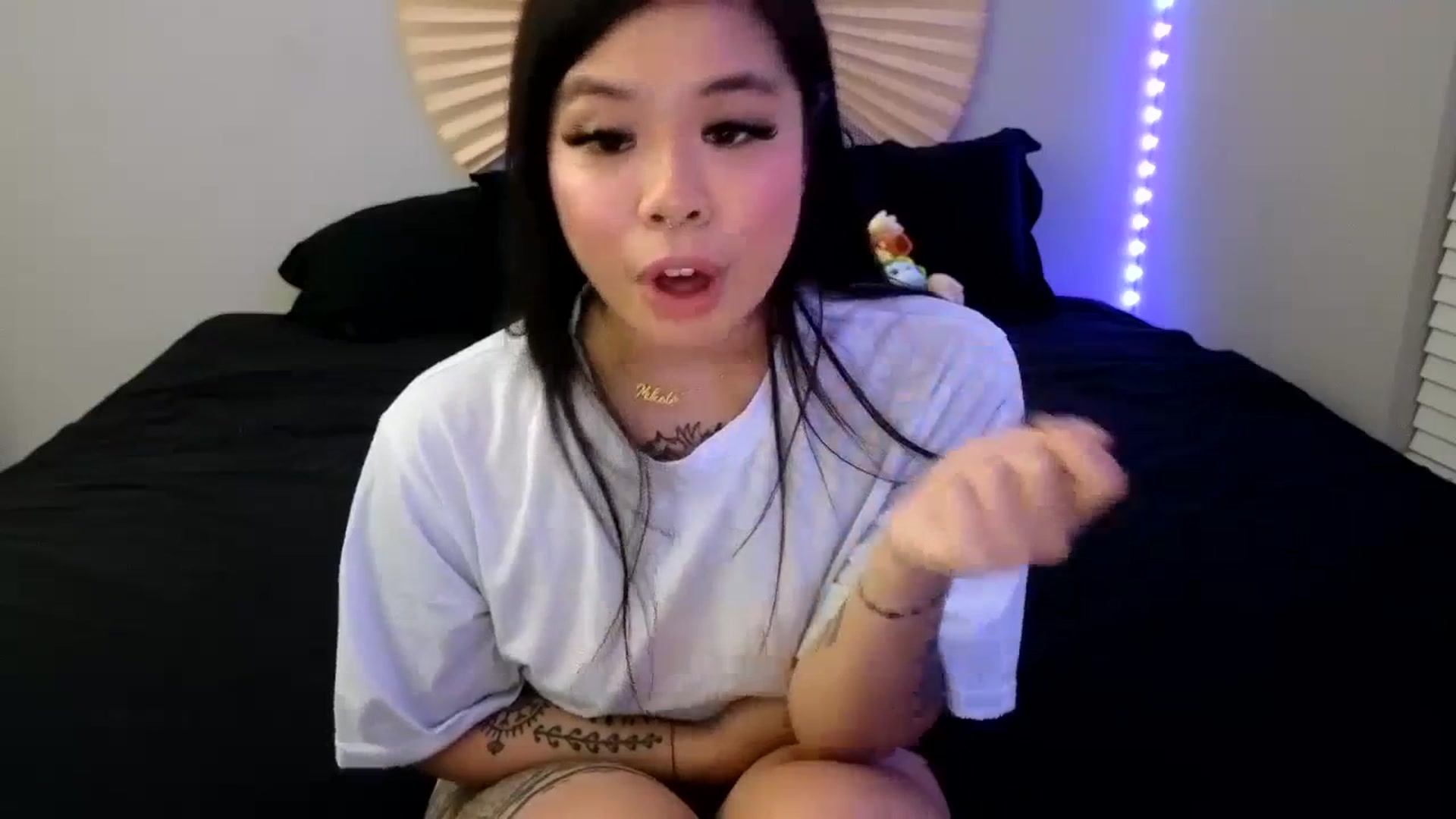 Gallery image thumbnail from dolllface's myfreecams stream on, 11/24/2023, 12:00 image 3 of 20