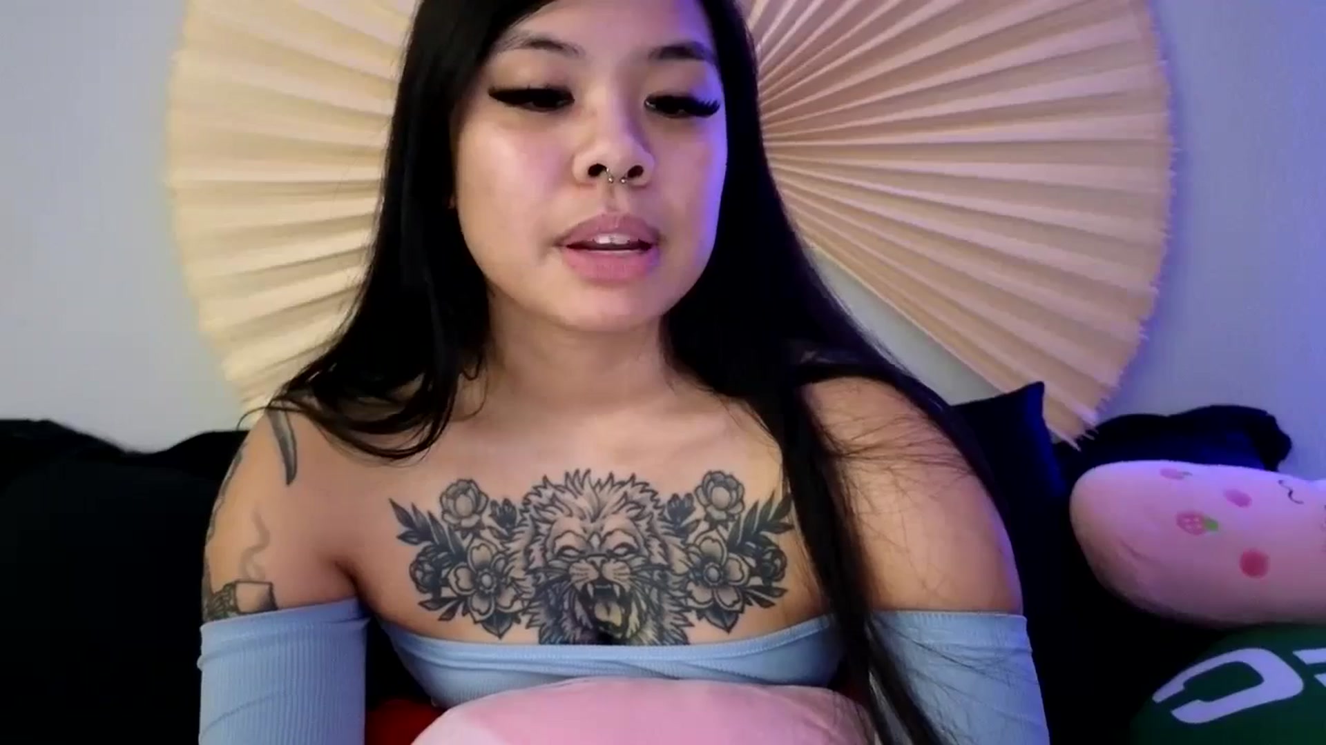 Gallery image thumbnail from dolllface's myfreecams stream on, 12/04/2023, 11:47 image 16 of 20