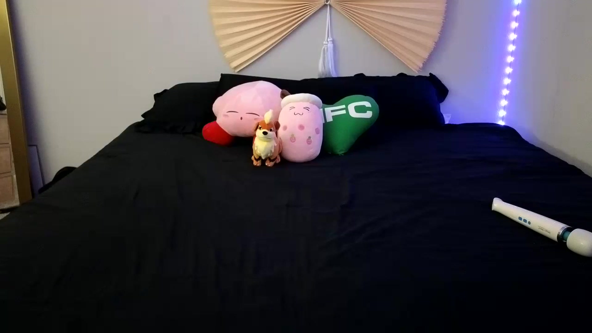 Gallery image thumbnail from dolllface's myfreecams stream on, 12/12/2023, 08:02 image 9 of 20