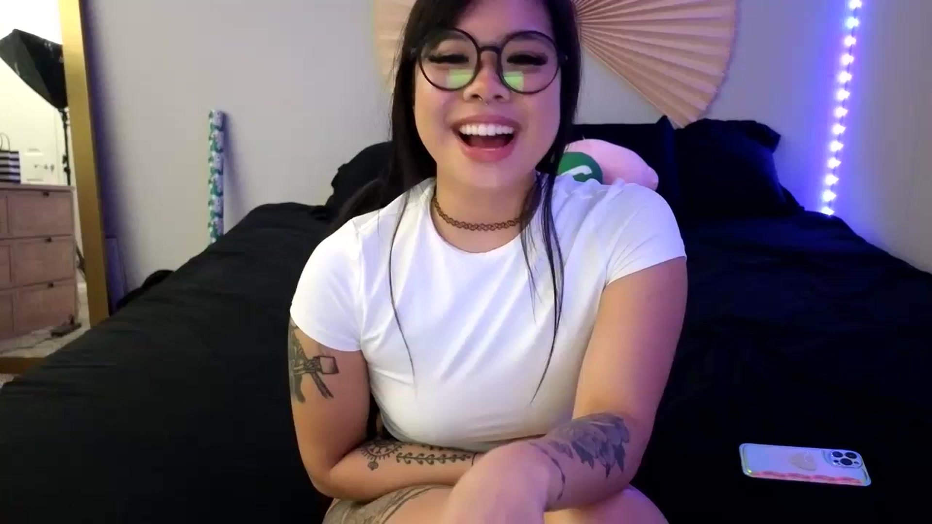 Gallery image thumbnail from dolllface's myfreecams stream on, 12/13/2023, 10:38 image 9 of 20