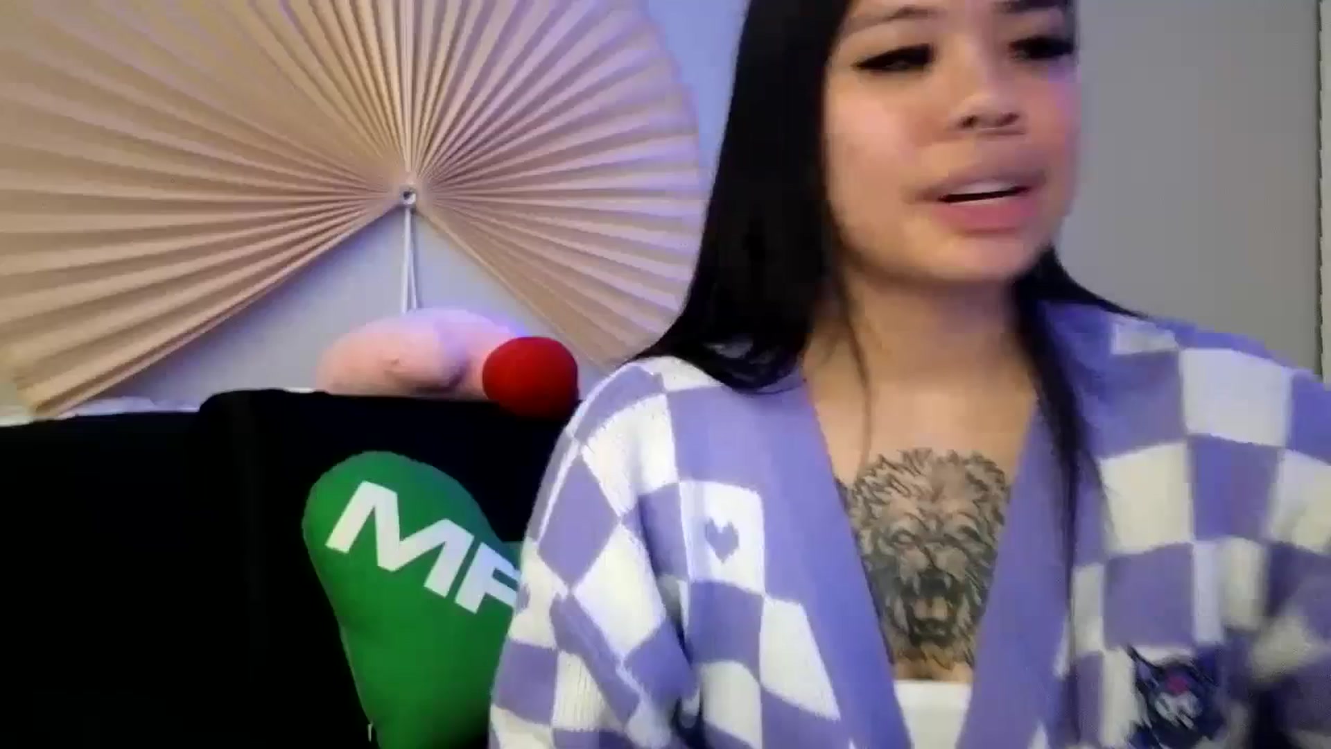 Gallery image thumbnail from dolllface's myfreecams stream on, 12/15/2023, 11:20 image 11 of 20