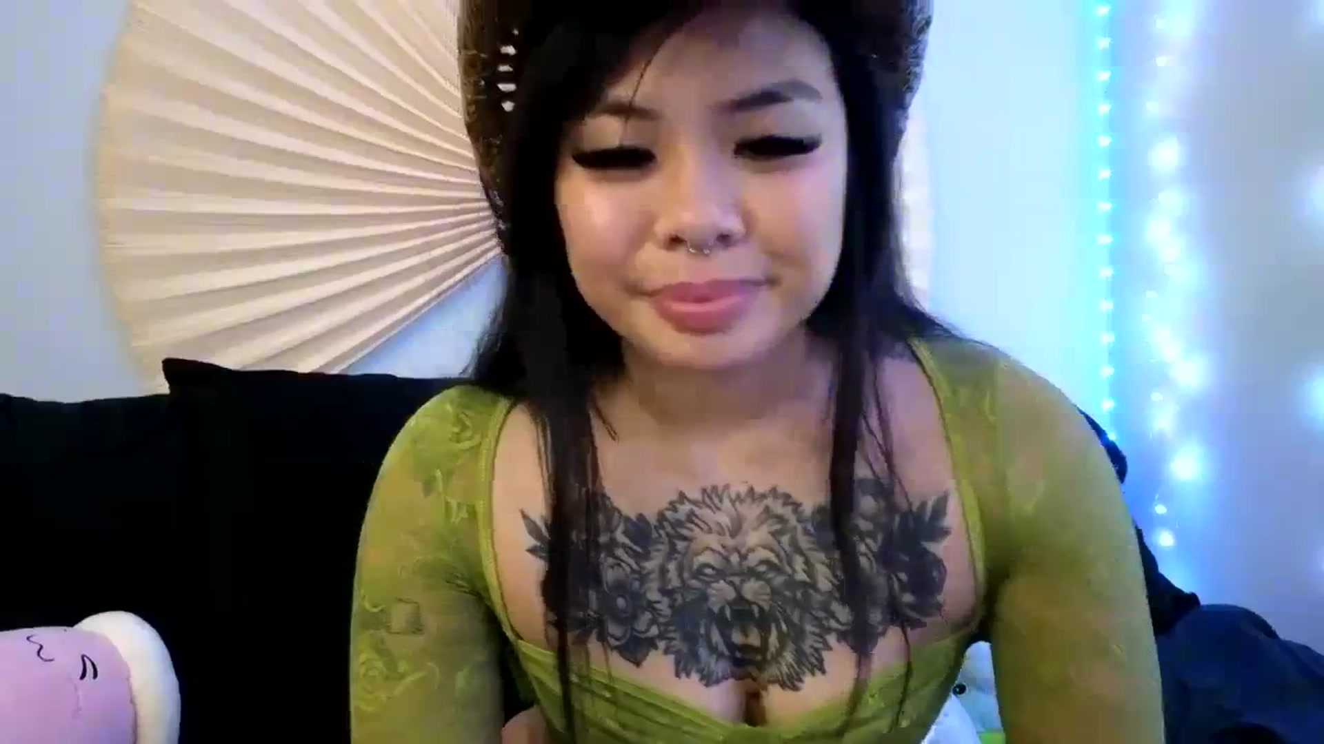Gallery image thumbnail from dolllface's myfreecams stream on, 12/22/2023, 11:04 image 16 of 20