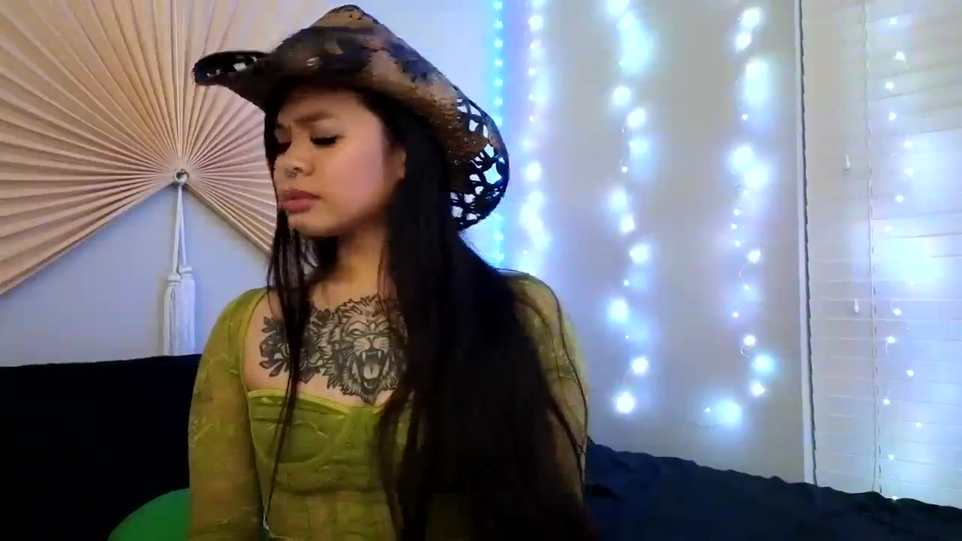 Gallery image thumbnail from dolllface's myfreecams stream on, 12/22/2023, 11:04 image 10 of 20