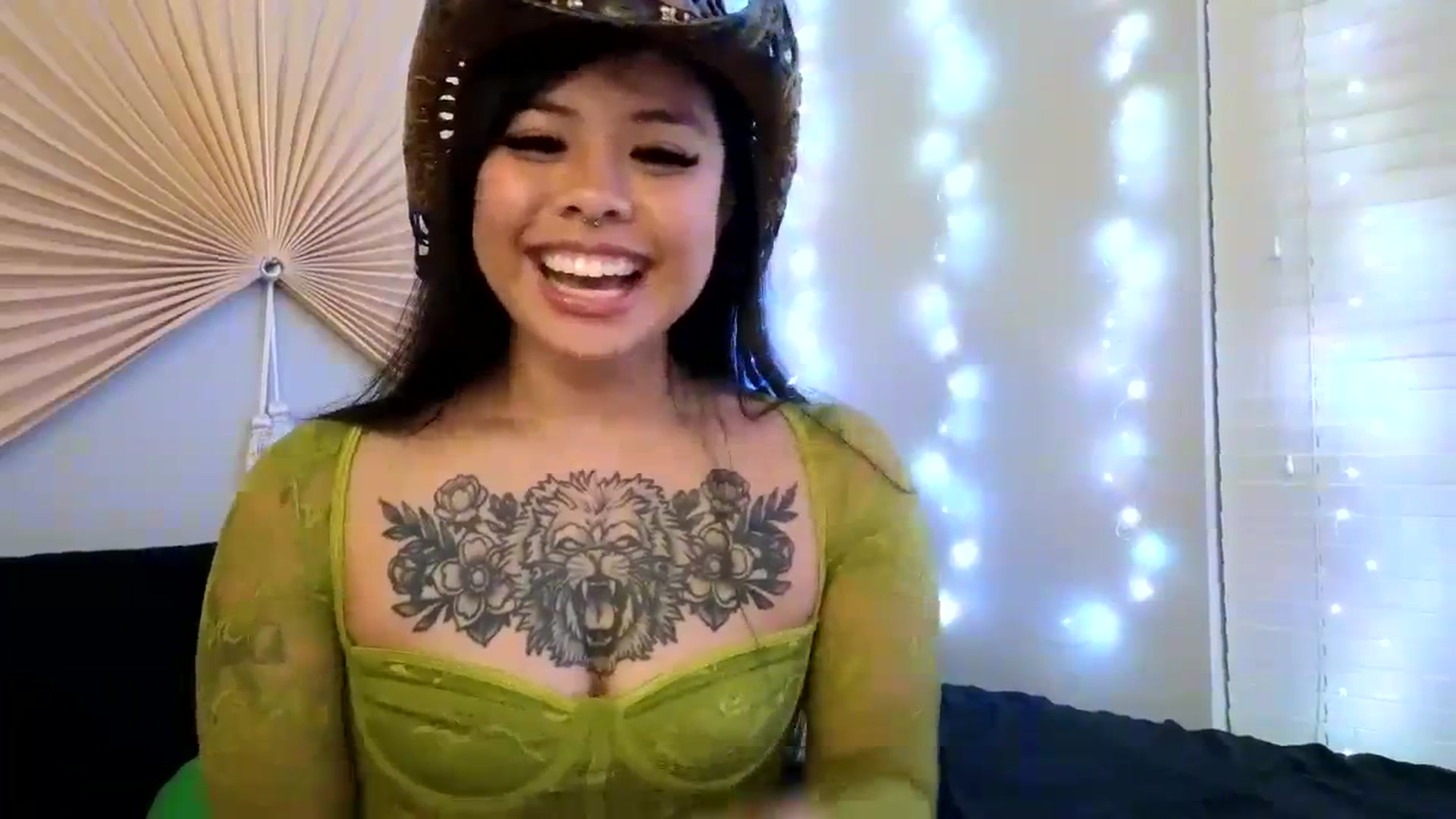 Gallery image thumbnail from dolllface's myfreecams stream on, 12/22/2023, 11:04 image 2 of 20