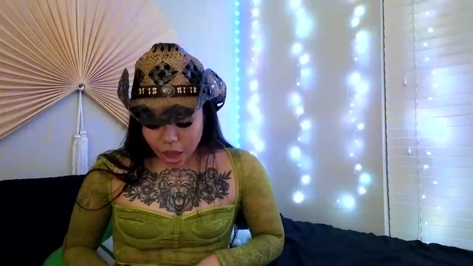 Gallery image thumbnail from dolllface's myfreecams stream on, 12/22/2023, 11:04 image 5 of 20