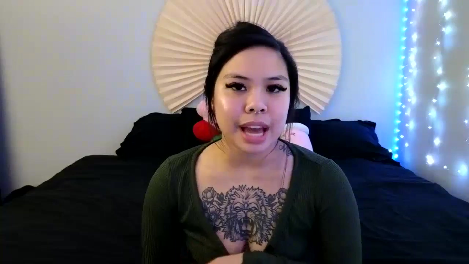 Gallery image thumbnail from dolllface's myfreecams stream on, 12/29/2023, 09:32 image 9 of 20