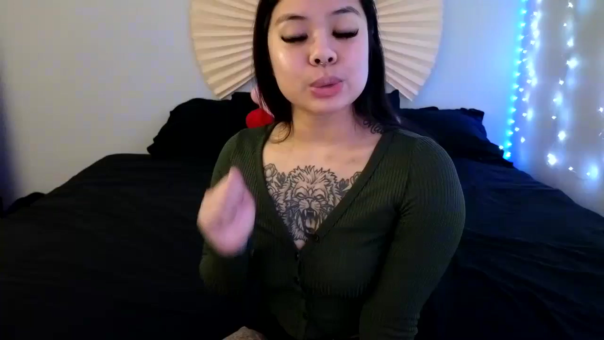Gallery image thumbnail from dolllface's myfreecams stream on, 12/29/2023, 10:50 image 1 of 20
