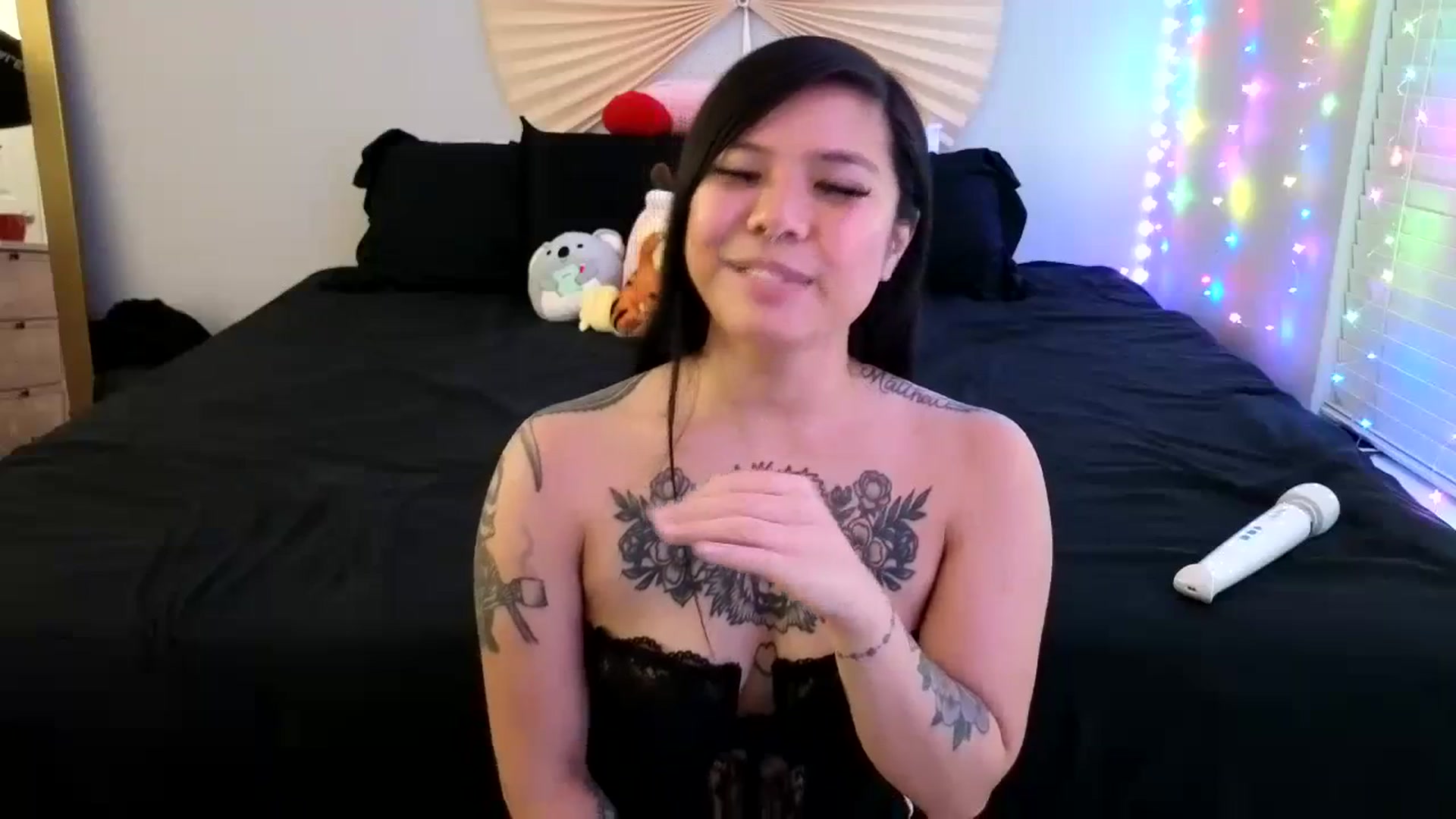 Gallery image thumbnail from dolllface's myfreecams stream on, 01/13/2024, 10:18 image 10 of 20