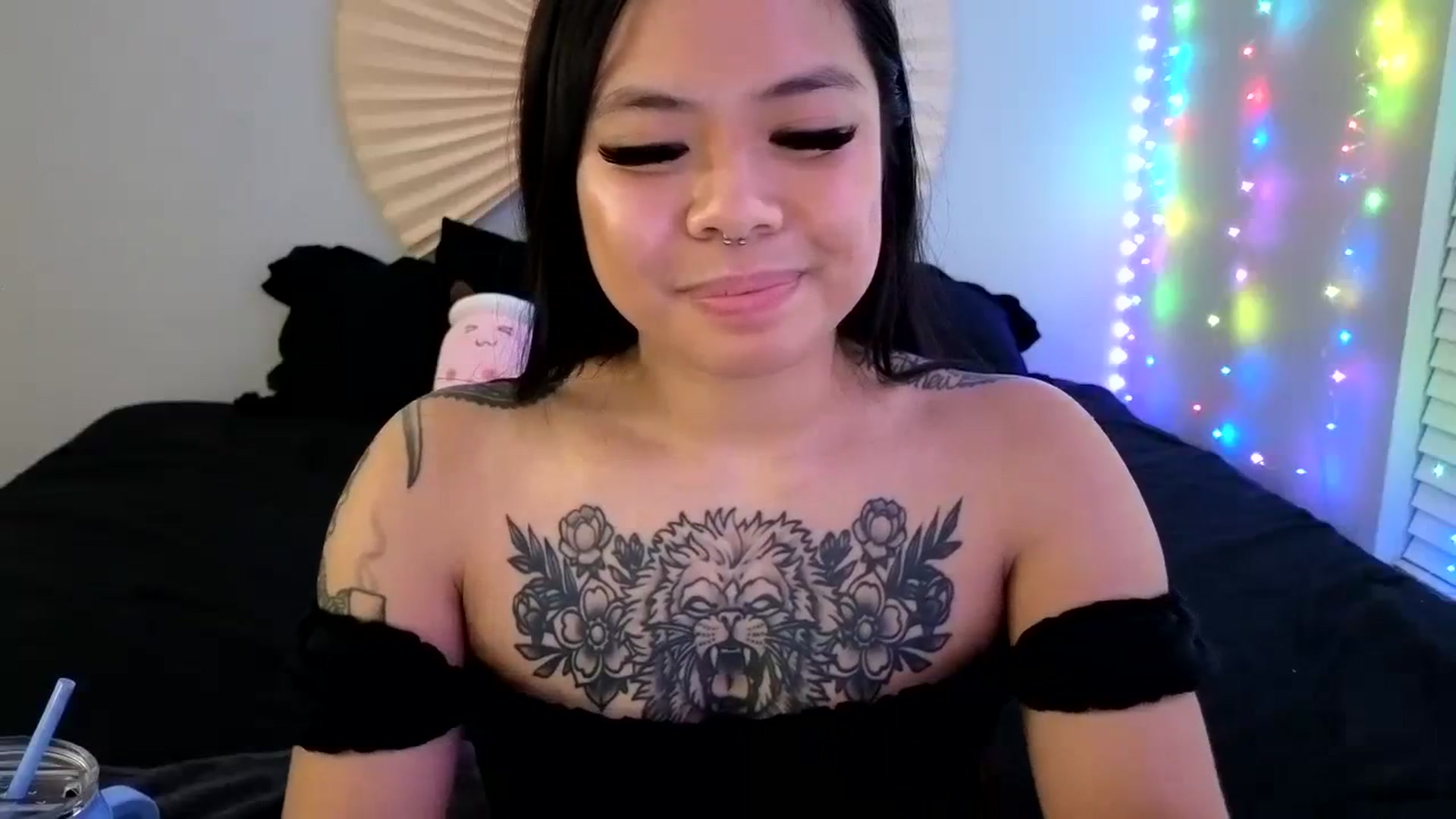 Gallery image thumbnail from dolllface's myfreecams stream on, 01/22/2024, 11:20 image 8 of 20
