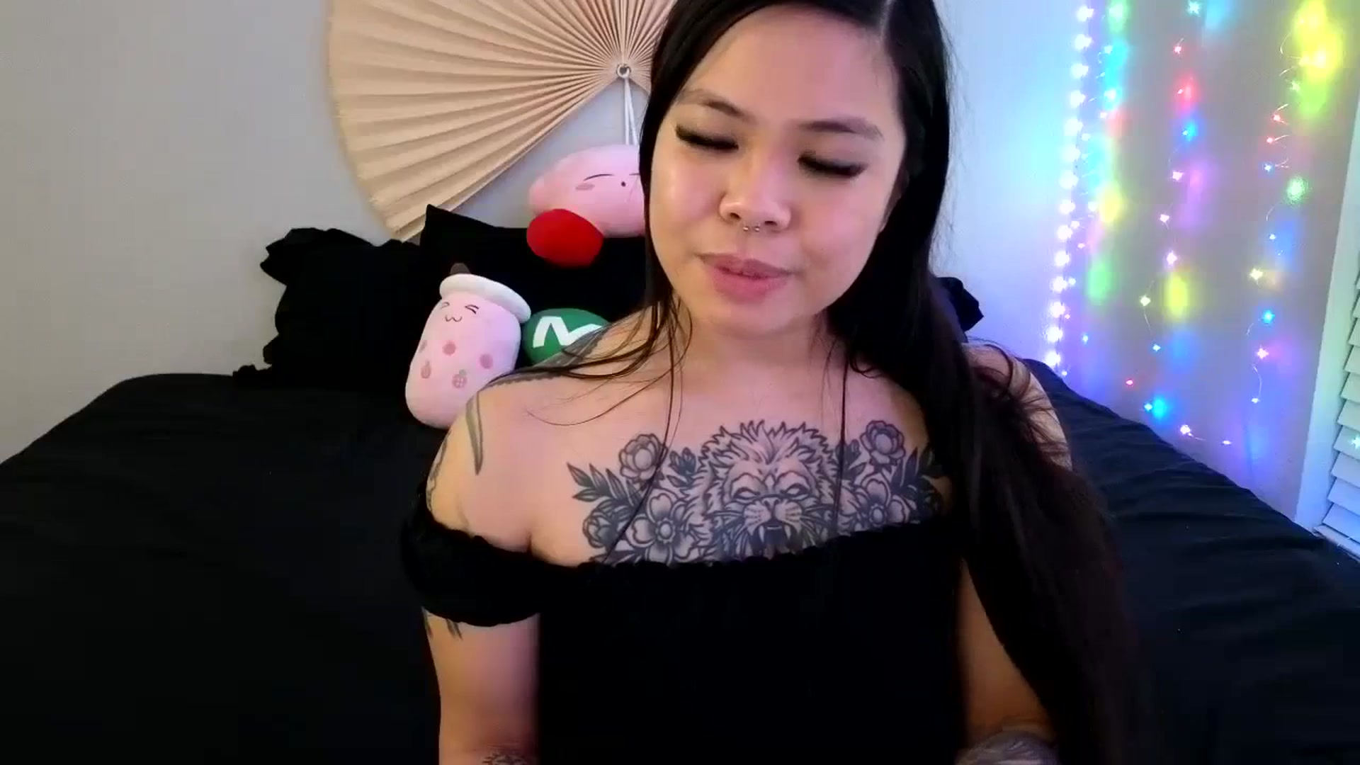 Gallery image thumbnail from dolllface's myfreecams stream on, 01/22/2024, 11:20 image 19 of 20