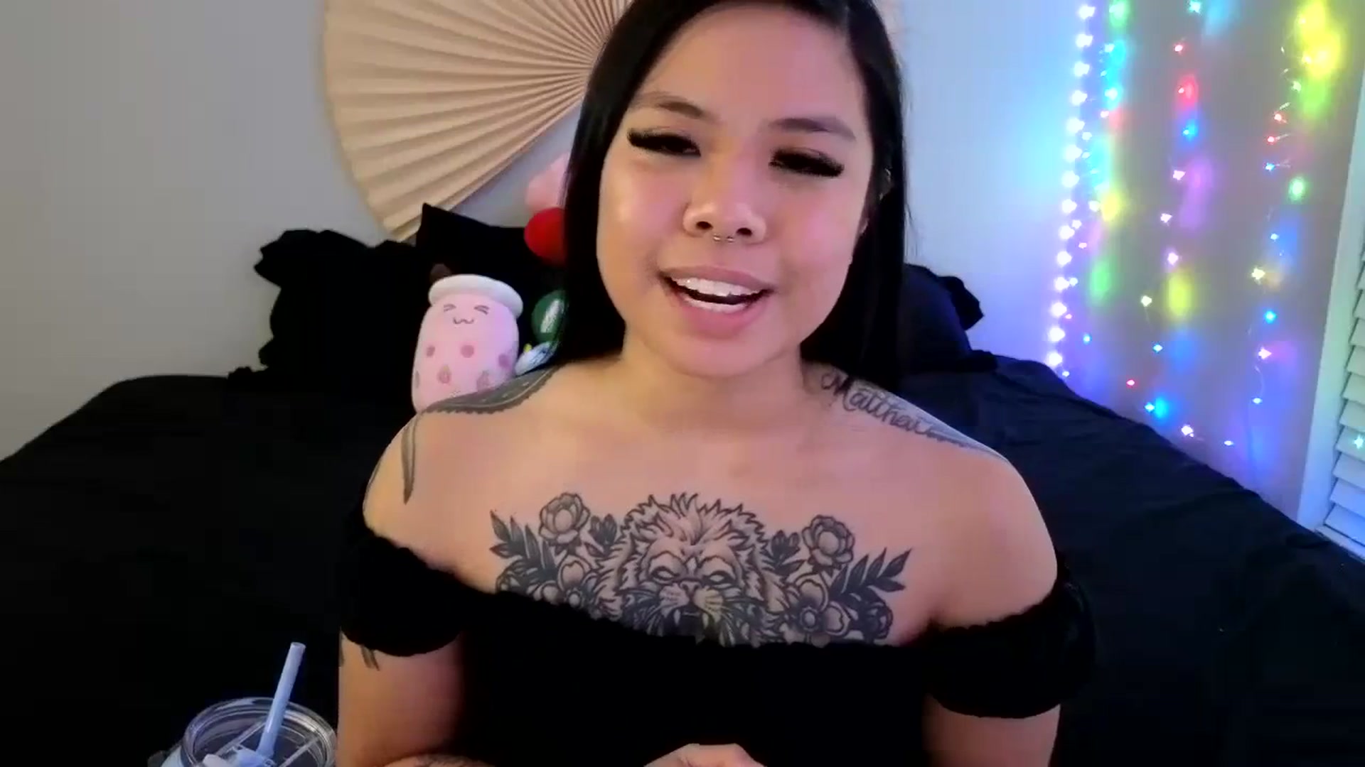 Gallery image thumbnail from dolllface's myfreecams stream on, 01/22/2024, 11:20 image 13 of 20